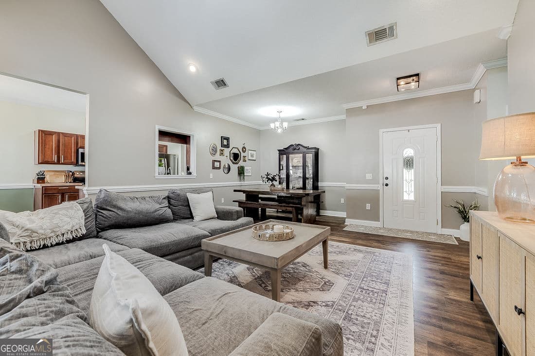 3 bedroom, 2 bathroom, 1,521 sq ft single family residence under contract at 105 Harvest Drive, Springfield, GA 31329 — photo 8