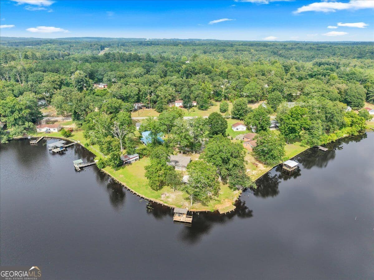 3 bedroom, 1.5 bathroom, 1,344 sq ft single family residence for sale at 104 Sioux Circle, Ivey, GA 31031 — photo 8