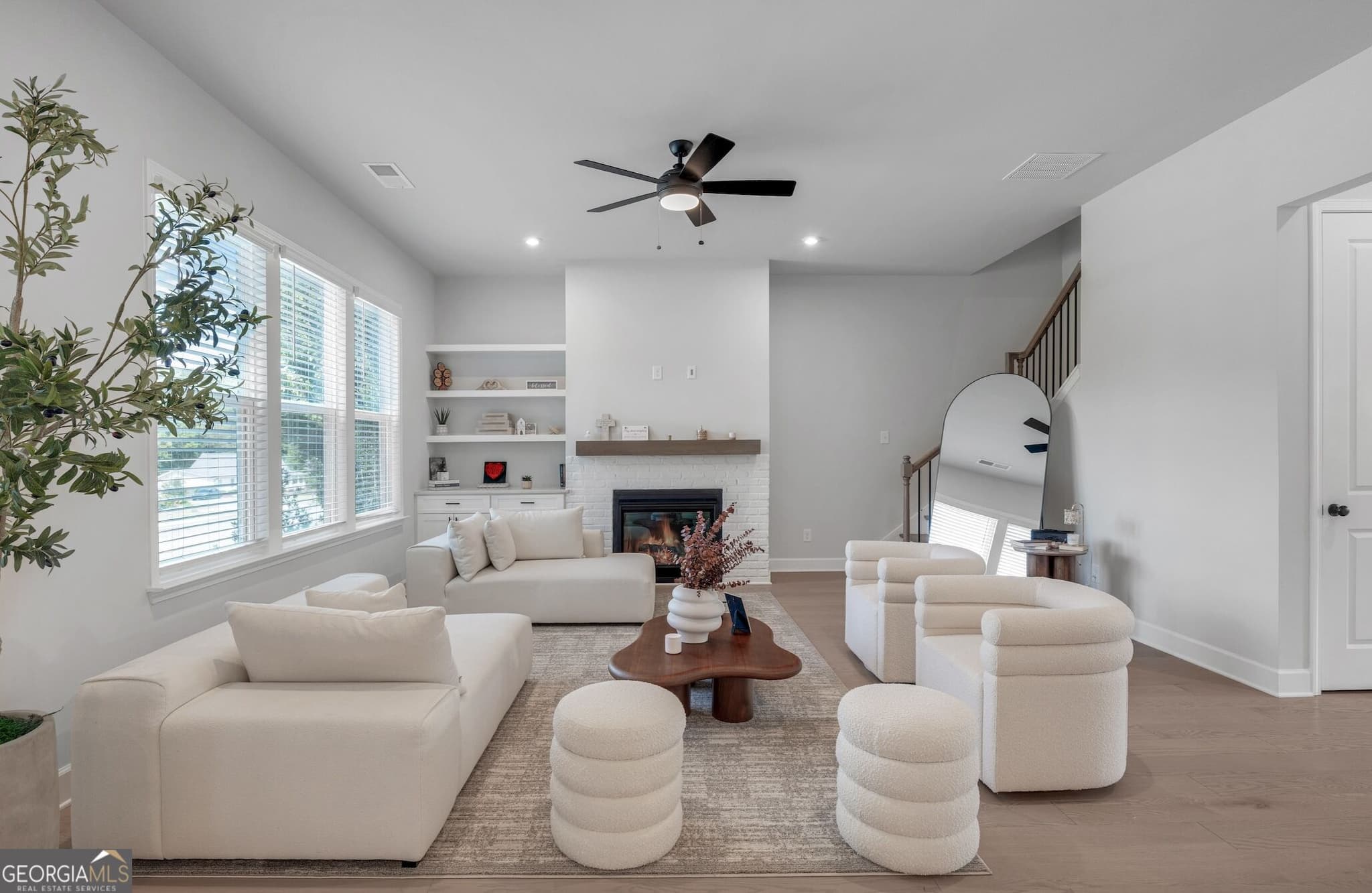 4 bedroom, 3 bathroom, 3,531 sq ft single family residence for rent at 3754 Whithorn Way, Kennesaw, GA 30152 for $4,250 a month — photo 9