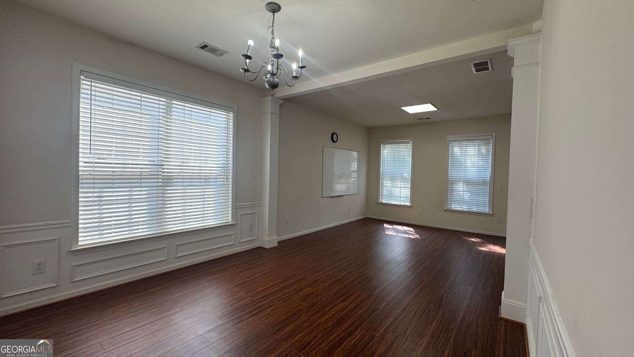 3 bedroom, 2.5 bathroom, 1,984 sq ft single family residence for rent at 125 Friars Head Drive, Suwanee, GA 30024 for $2,525 a month — photo 5