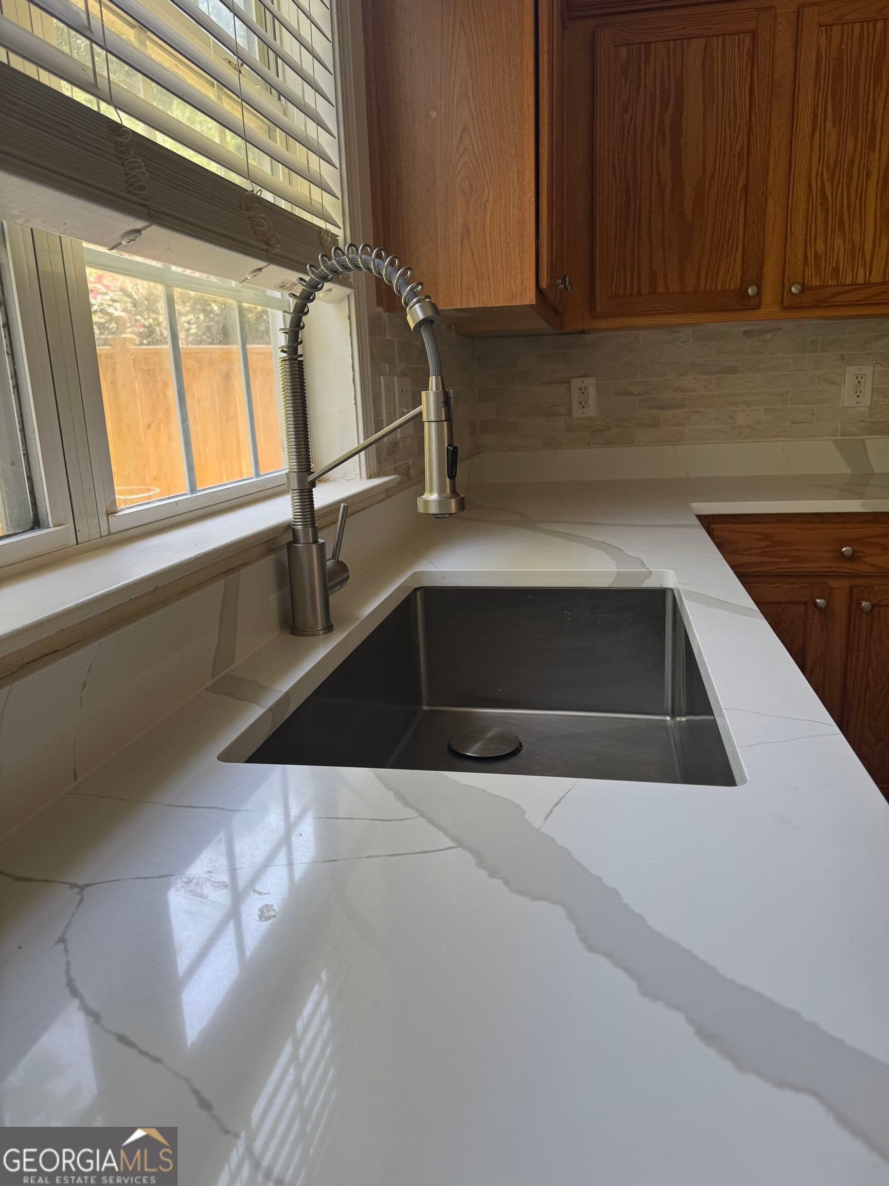 3 bedroom, 2.5 bathroom, 1,984 sq ft single family residence for rent at 125 Friars Head Drive, Suwanee, GA 30024 for $2,525 a month — photo 9