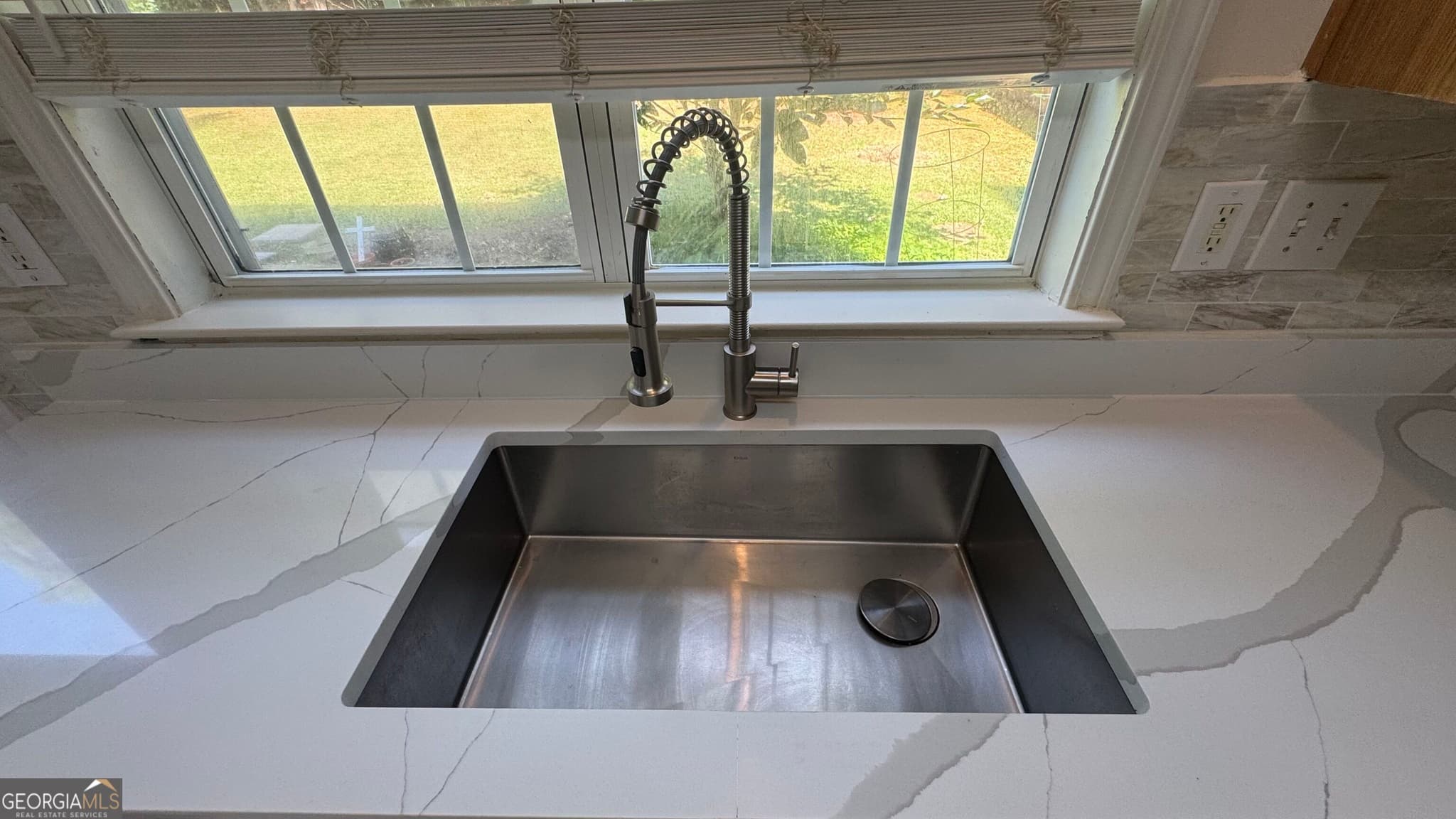 3 bedroom, 2.5 bathroom, 1,984 sq ft single family residence for rent at 125 Friars Head Drive, Suwanee, GA 30024 for $2,525 a month — photo 8