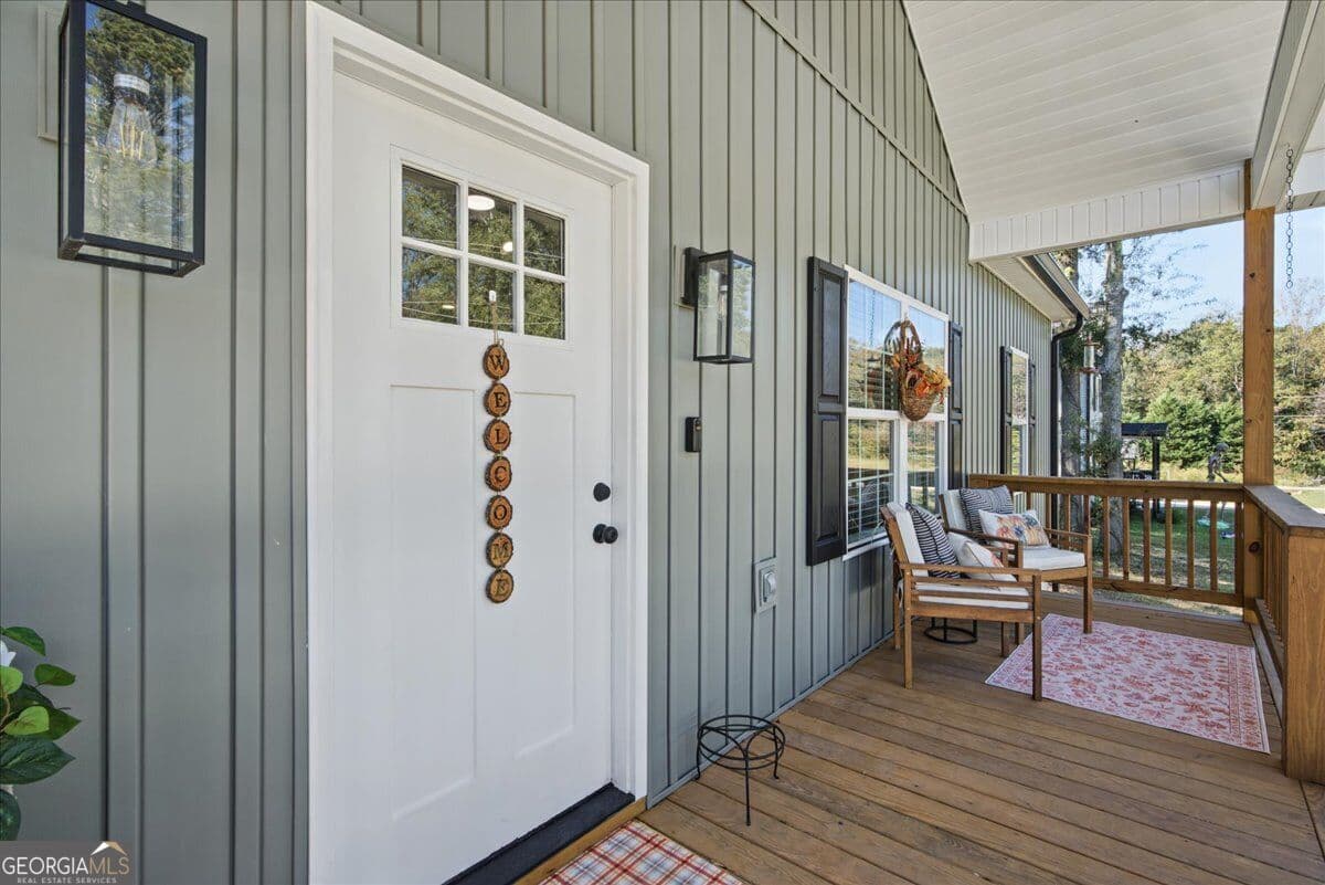 3 bedroom, 2 bathroom, 1,350 sq ft single family residence for sale at 826 Coleman Street, Heflin, AL 36264 — photo 3
