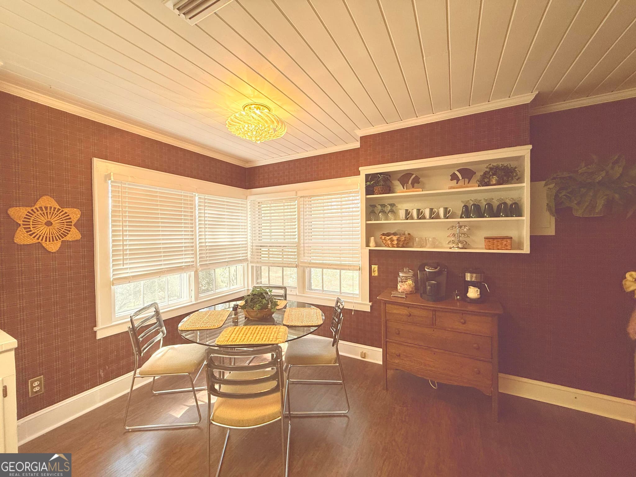 4 bedroom, 2 bathroom, 3,062 sq ft single family residence for sale at 1309 S Dogwood Drive, Nashville, GA 31639 — photo 5