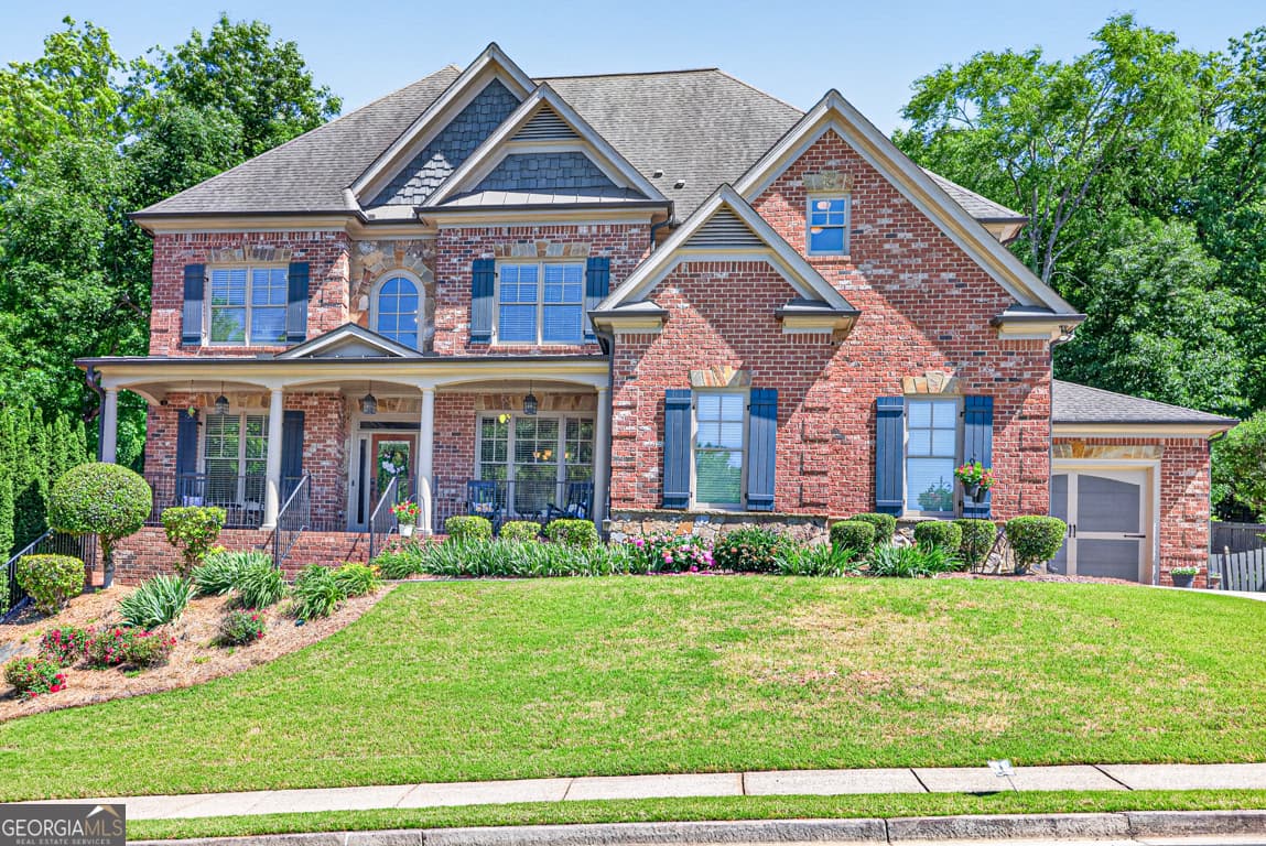 5 bedroom, 4.5 bathroom, 6,072 sq ft single family residence sold at 4259 Sierra Creek Drive, Hoschton, GA 30548