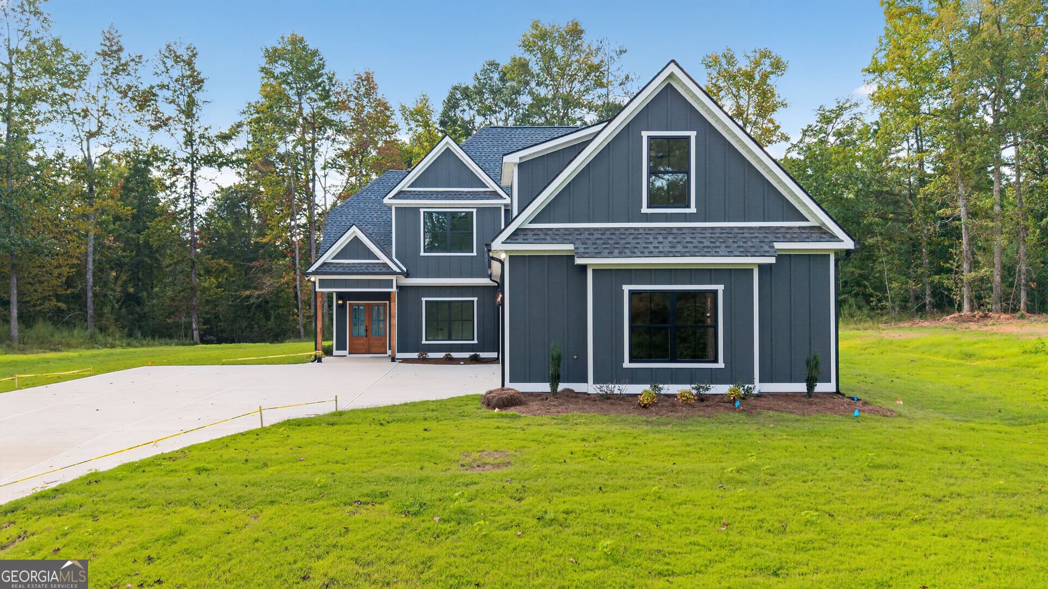 5 bedroom, 3 bathroom, 3,340 sq ft single family residence for sale at 11 Peninsula Drive, Monticello, GA 31064 — photo 5
