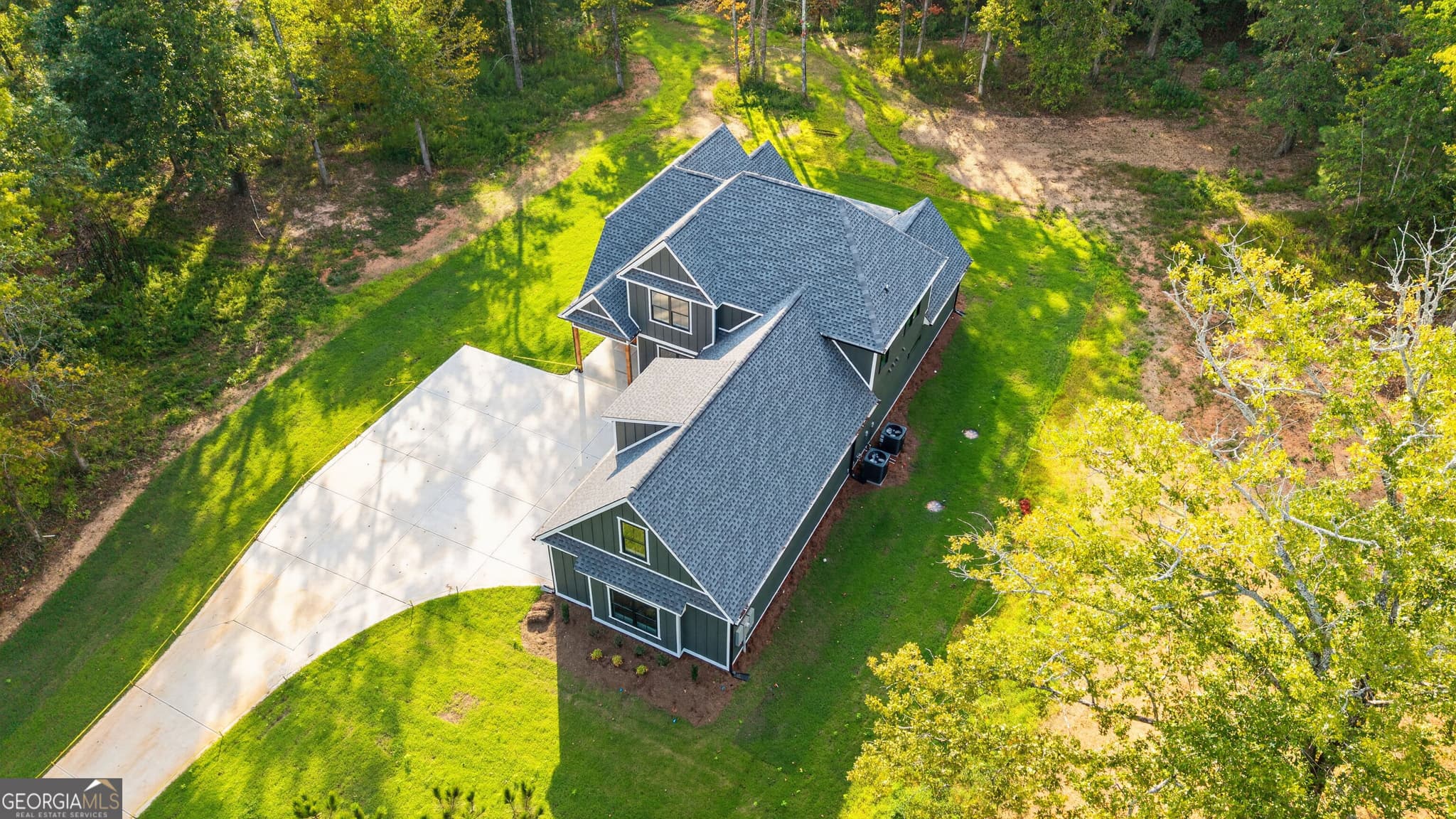 5 bedroom, 3 bathroom, 3,340 sq ft single family residence for sale at 11 Peninsula Drive, Monticello, GA 31064 — photo 10