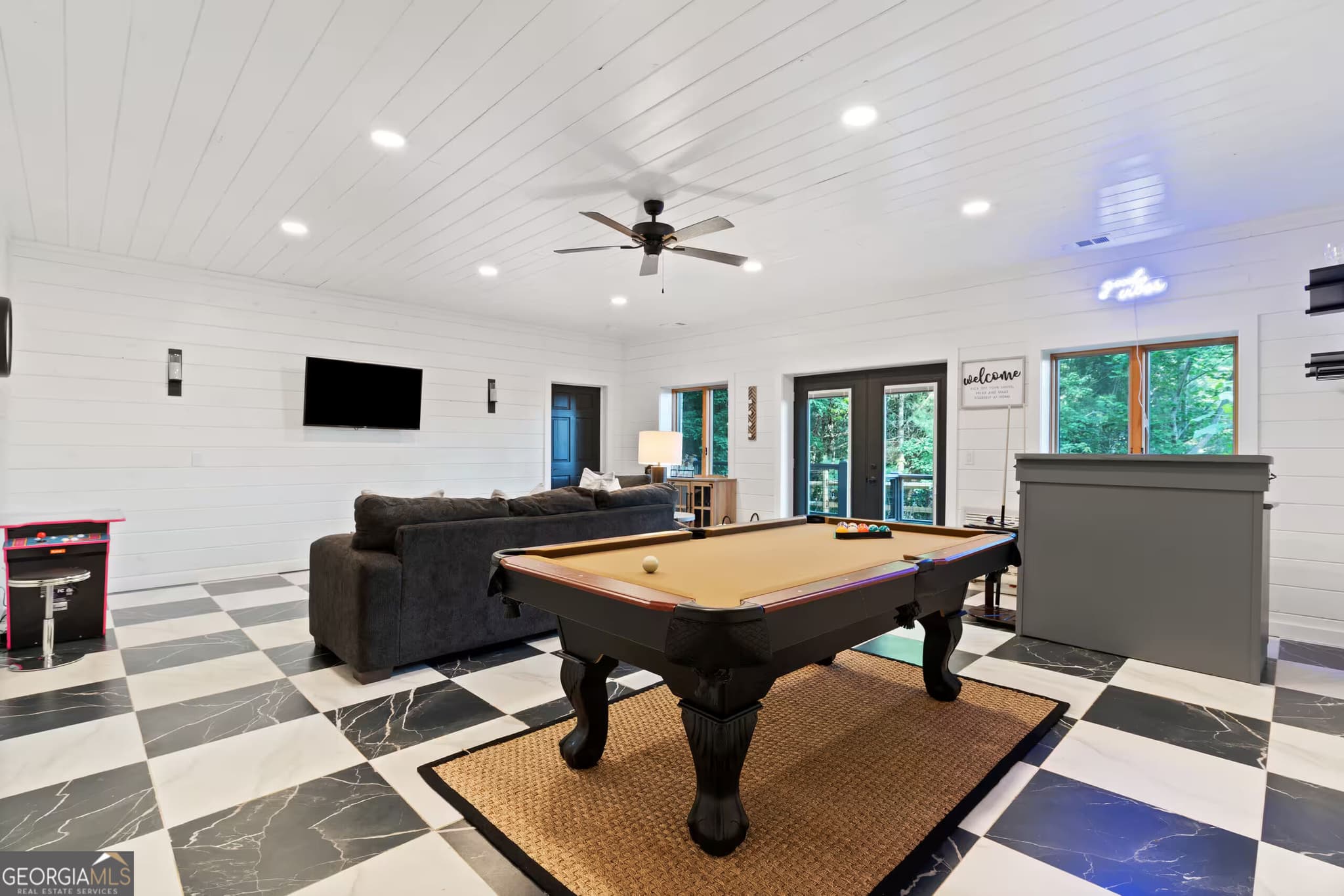 6 bedroom, 4.5 bathroom, 5,382 sq ft single family residence for sale at 183 Cozy Acres Lane, Cherry Log, GA 30522 — photo 5