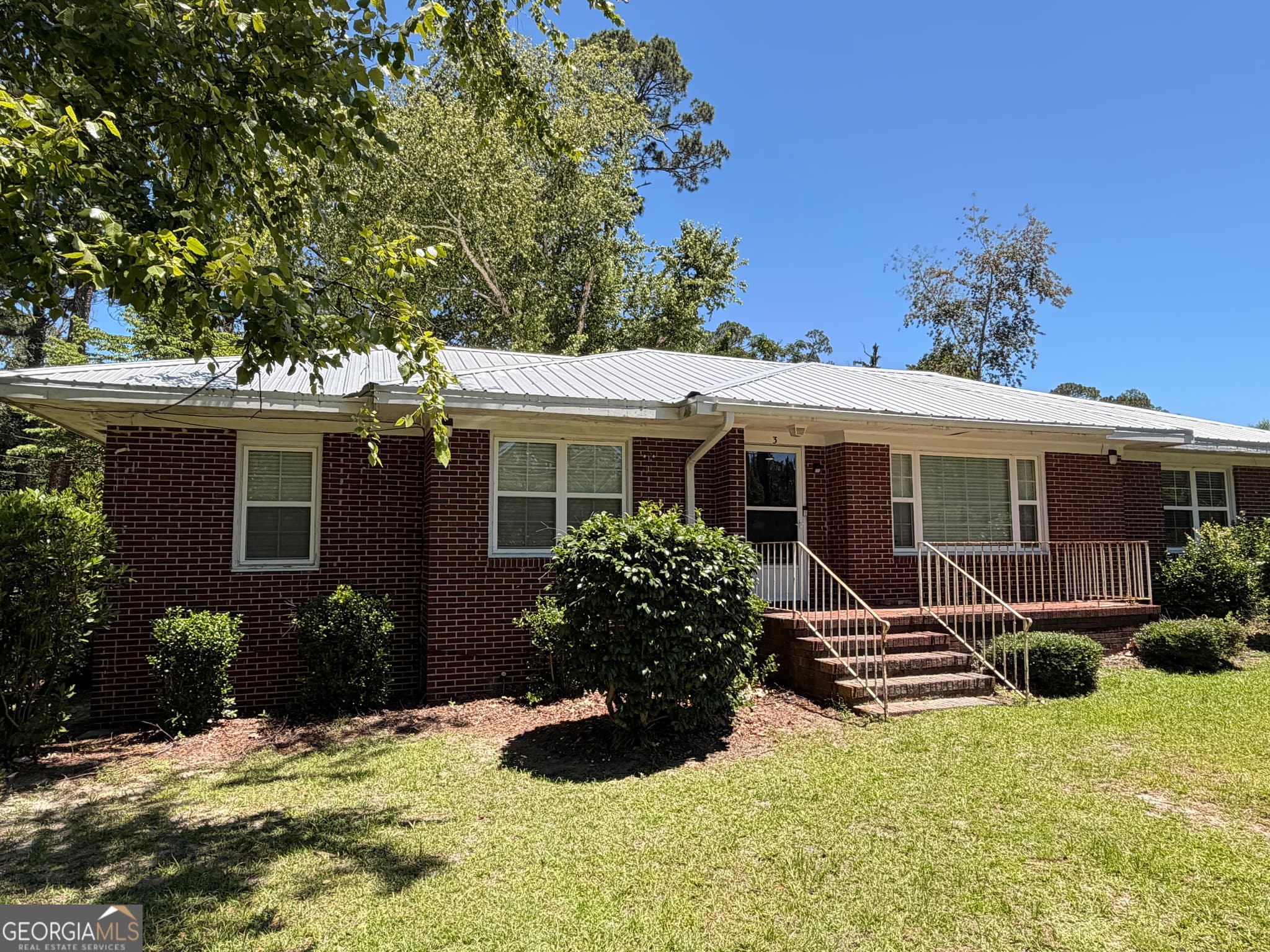4 bedroom, 2 bathroom, 1,658 sq ft single family residence sold at 3 Azalea Drive, Statesboro, GA 30458