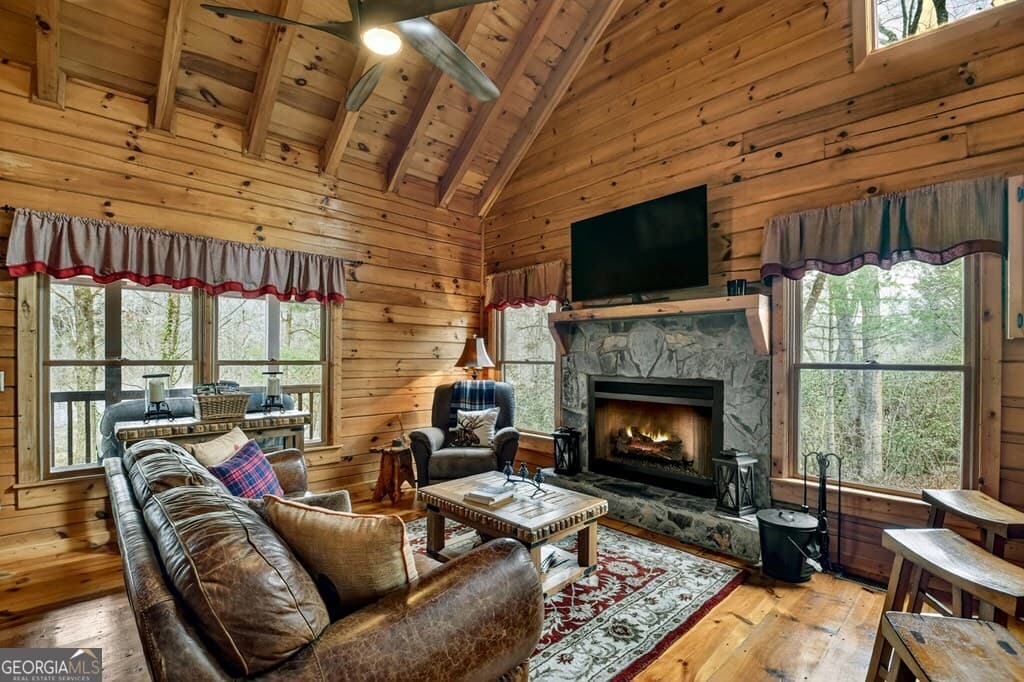 3 bedroom, 2 bathroom, 1,156 sq ft cabin,single family residence for sale at 4081 Whitepath Road, Ellijay, GA 30540 — photo 2