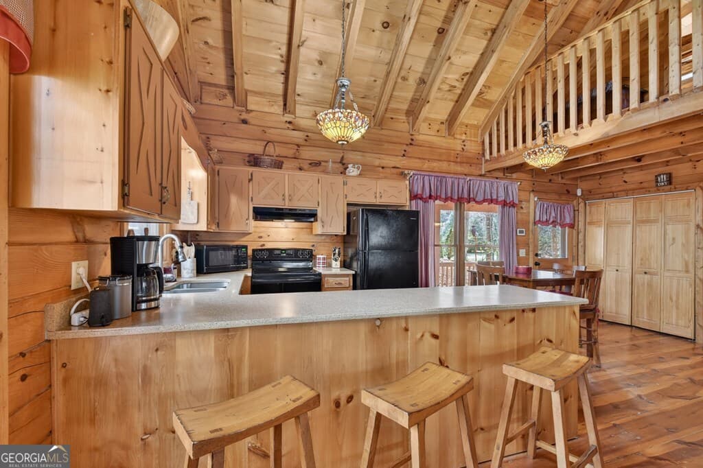 3 bedroom, 2 bathroom, 1,156 sq ft cabin,single family residence for sale at 4081 Whitepath Road, Ellijay, GA 30540 — photo 6