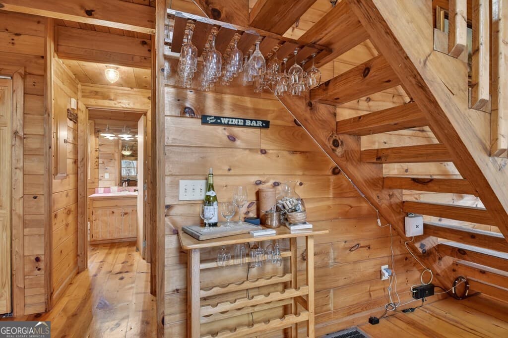 3 bedroom, 2 bathroom, 1,156 sq ft cabin,single family residence for sale at 4081 Whitepath Road, Ellijay, GA 30540 — photo 10