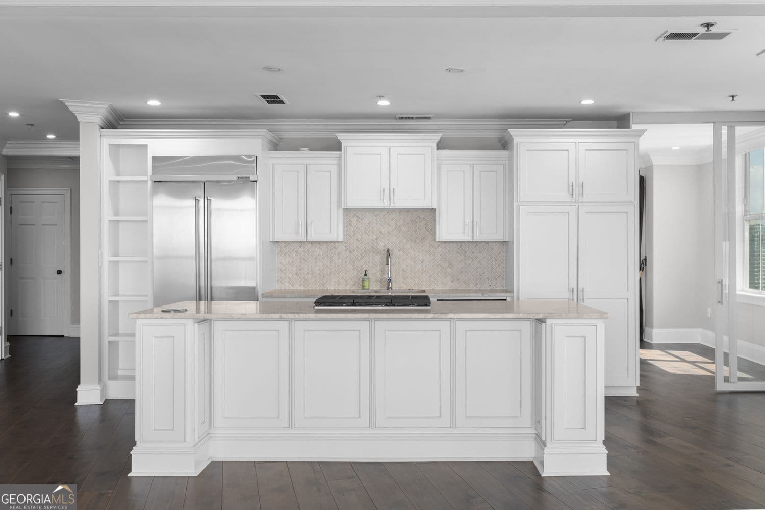 2 bedroom, 2.5 bathroom, 2,061 sq ft condominium for sale at 2881 Peachtree Road 2103, Atlanta, GA 30305