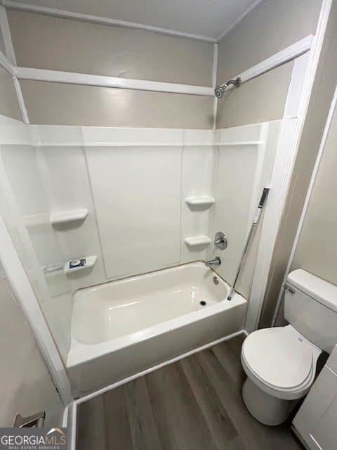 2 bedroom, 1 bathroom, 864 sq ft single family residence for sale at 2956 Mercer University Drive, Macon, GA 31204 — photo 8