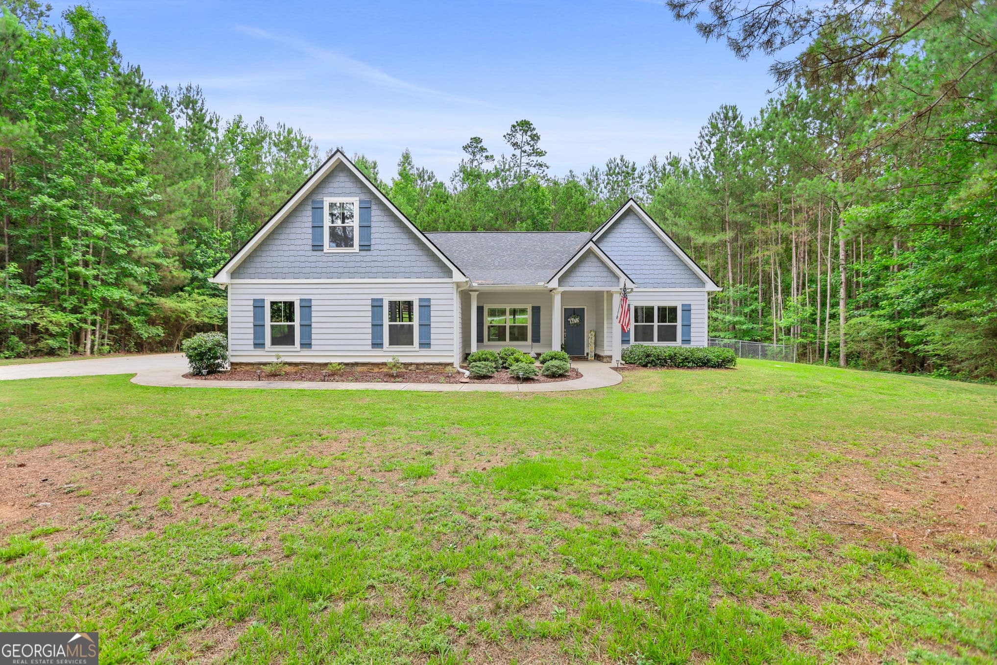 4 bedroom, 3 bathroom, 2,516 sq ft single family residence for sale at 3534 S Highway 29, Moreland, GA 30259