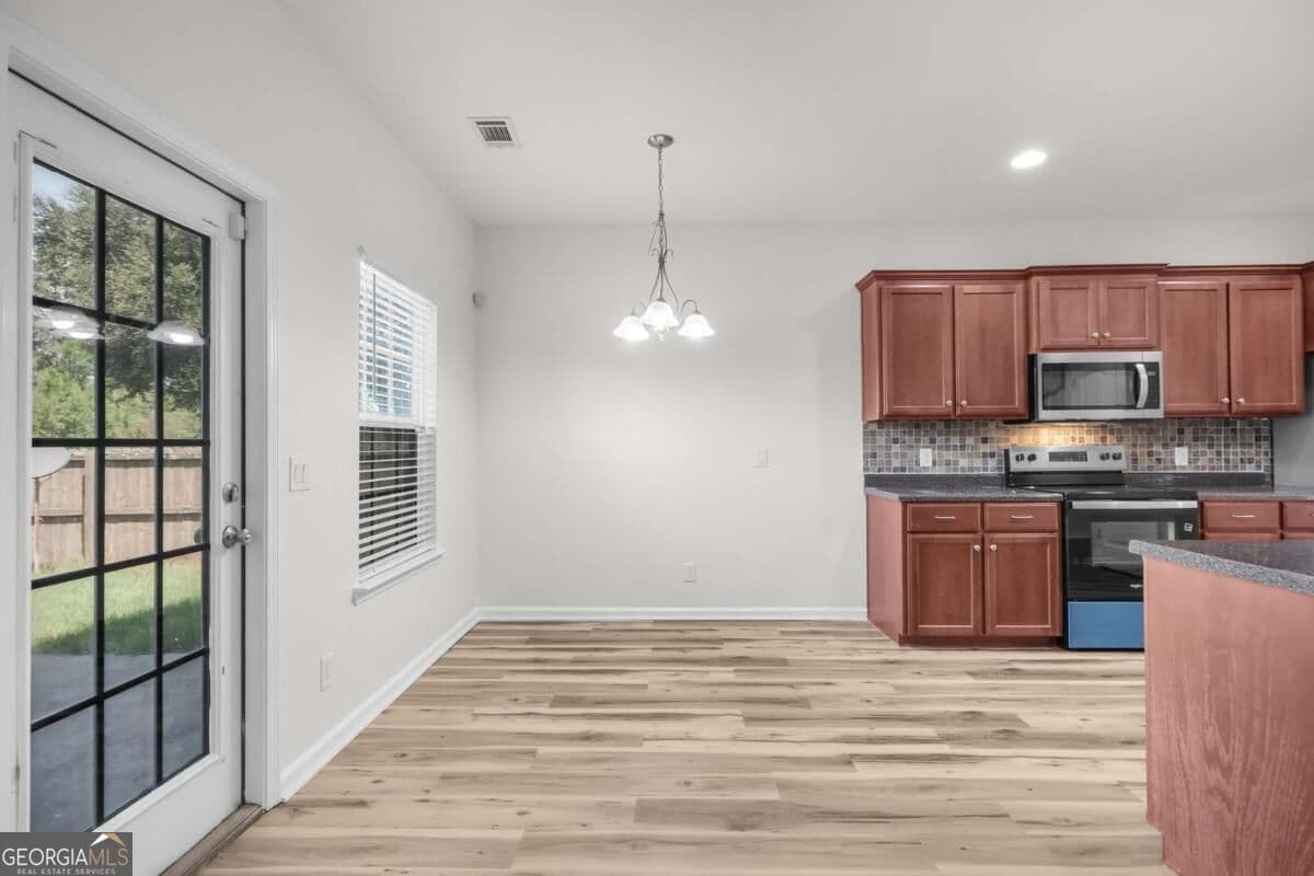 4 bedroom, 3 bathroom, 2,754 sq ft single family residence for sale at 116 Cumberland Drive, Ludowici, GA 31316 — photo 9