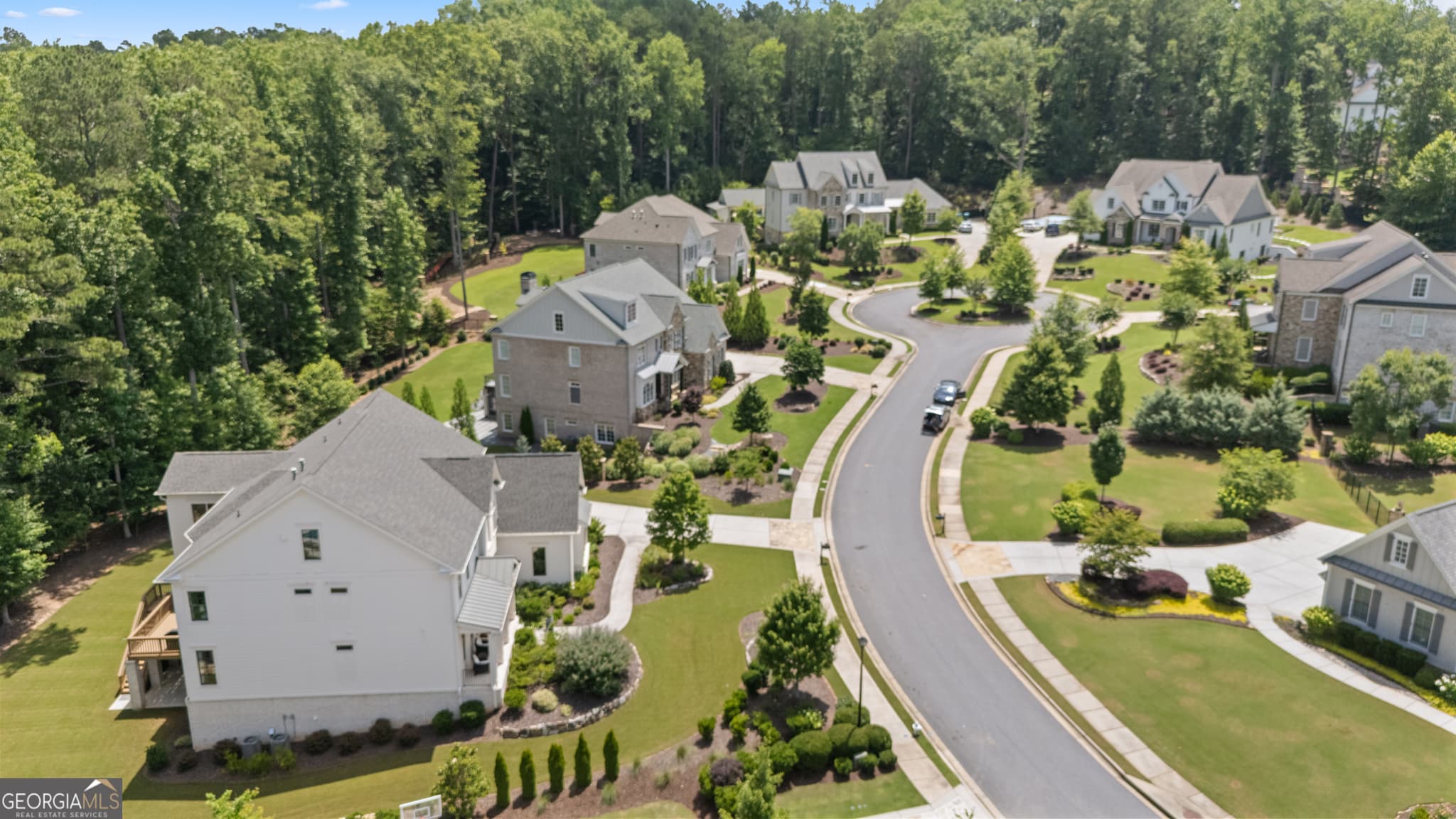 5 bedroom, 5.5 bathroom, 5,089 sq ft single family residence for rent at 2045 Kent Court, Milton, GA 30004 for $11,000 a month — photo 9