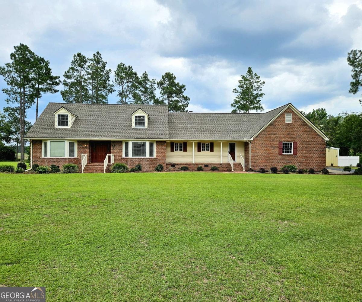 5 bedroom, 3.5 bathroom, 3,394 sq ft single family residence for sale at 12772 Hwy 122, Pavo, GA 31778