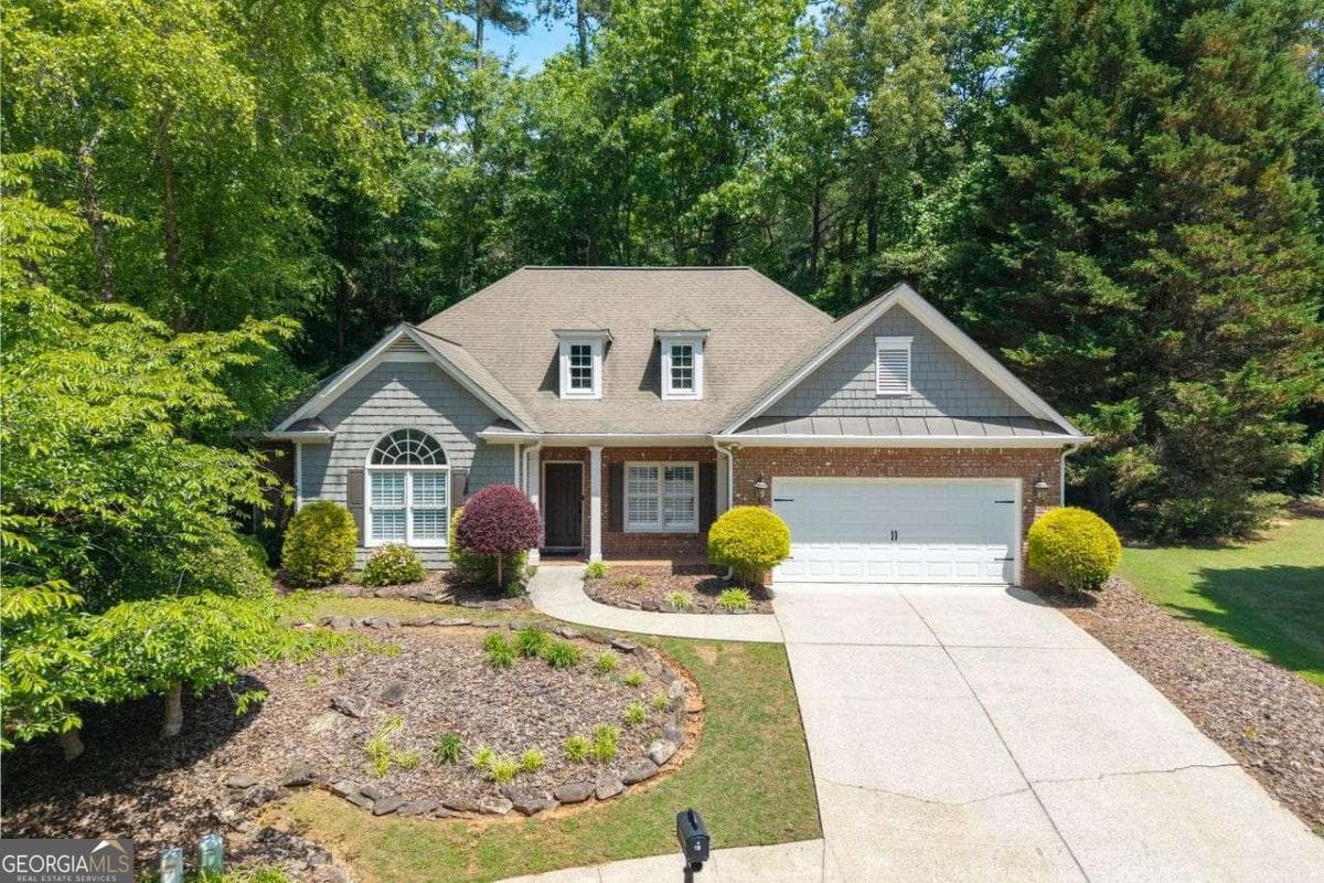 3 bedroom, 2 bathroom, 1,876 sq ft single family residence sold at 14000 Mariners Cove, Alpharetta, GA 30005