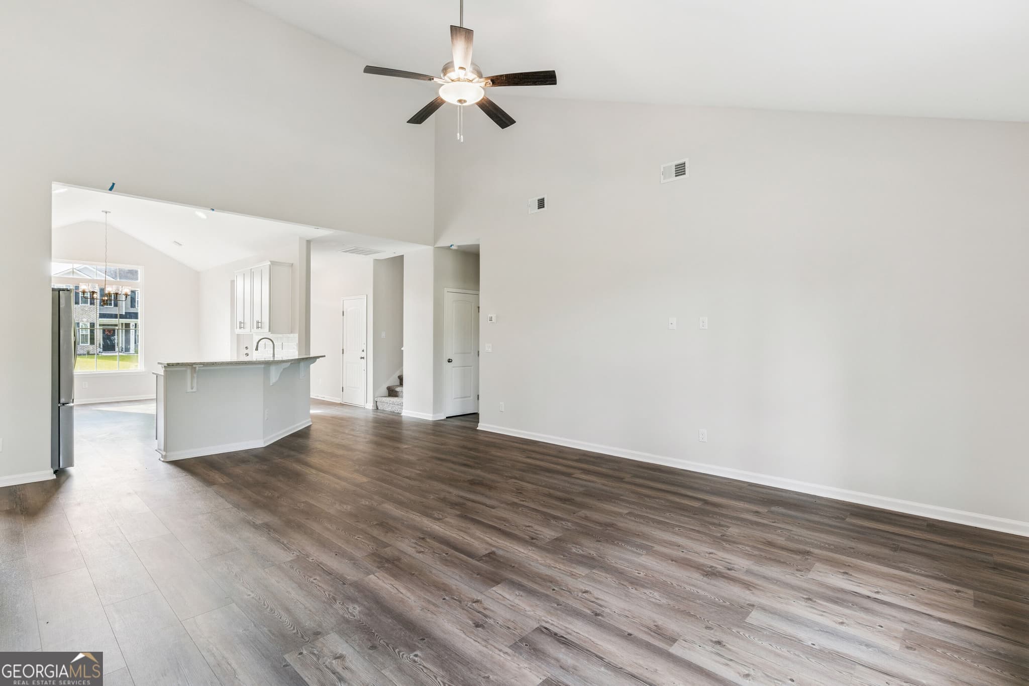 4 bedroom, 2 bathroom, 2,008 sq ft single family residence for sale at 425 Northshore Drive, Kingsland, GA 31548 — photo 7
