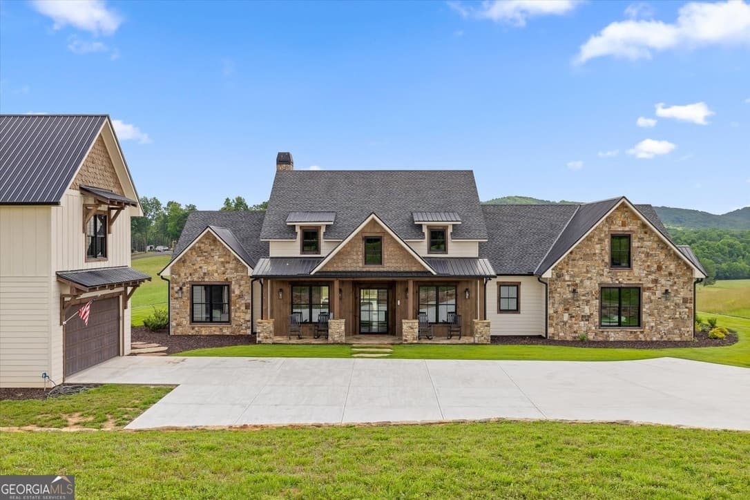 5 bedroom, 5.5 bathroom, 5,146 sq ft single family residence for sale at 84 Bravo Rivera Way, Ellijay, GA 30536