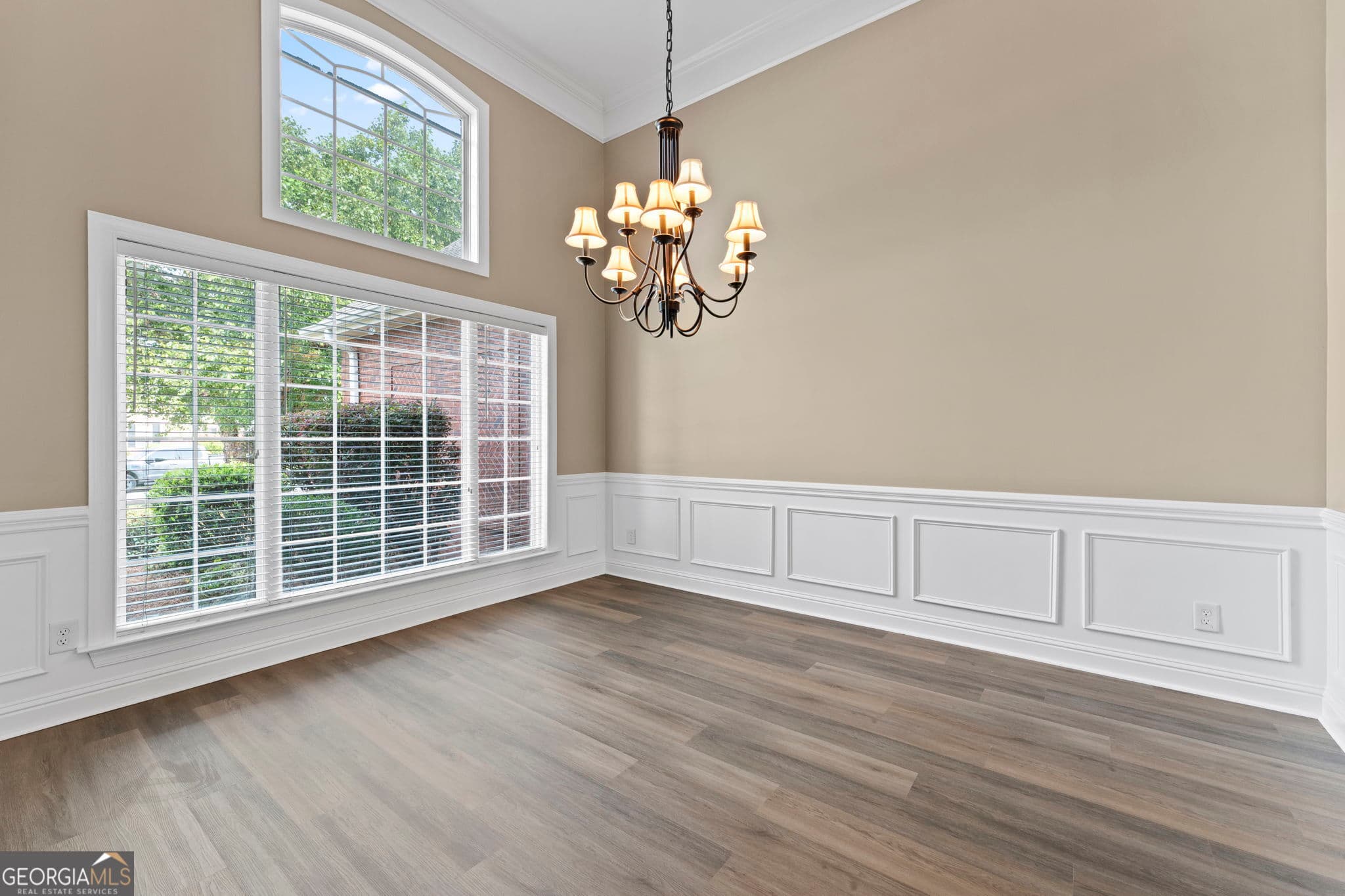 4 bedroom, 3 bathroom, 2,374 sq ft single family residence for sale at 102 Rosemary Court, Warner Robins, GA 31088 — photo 7