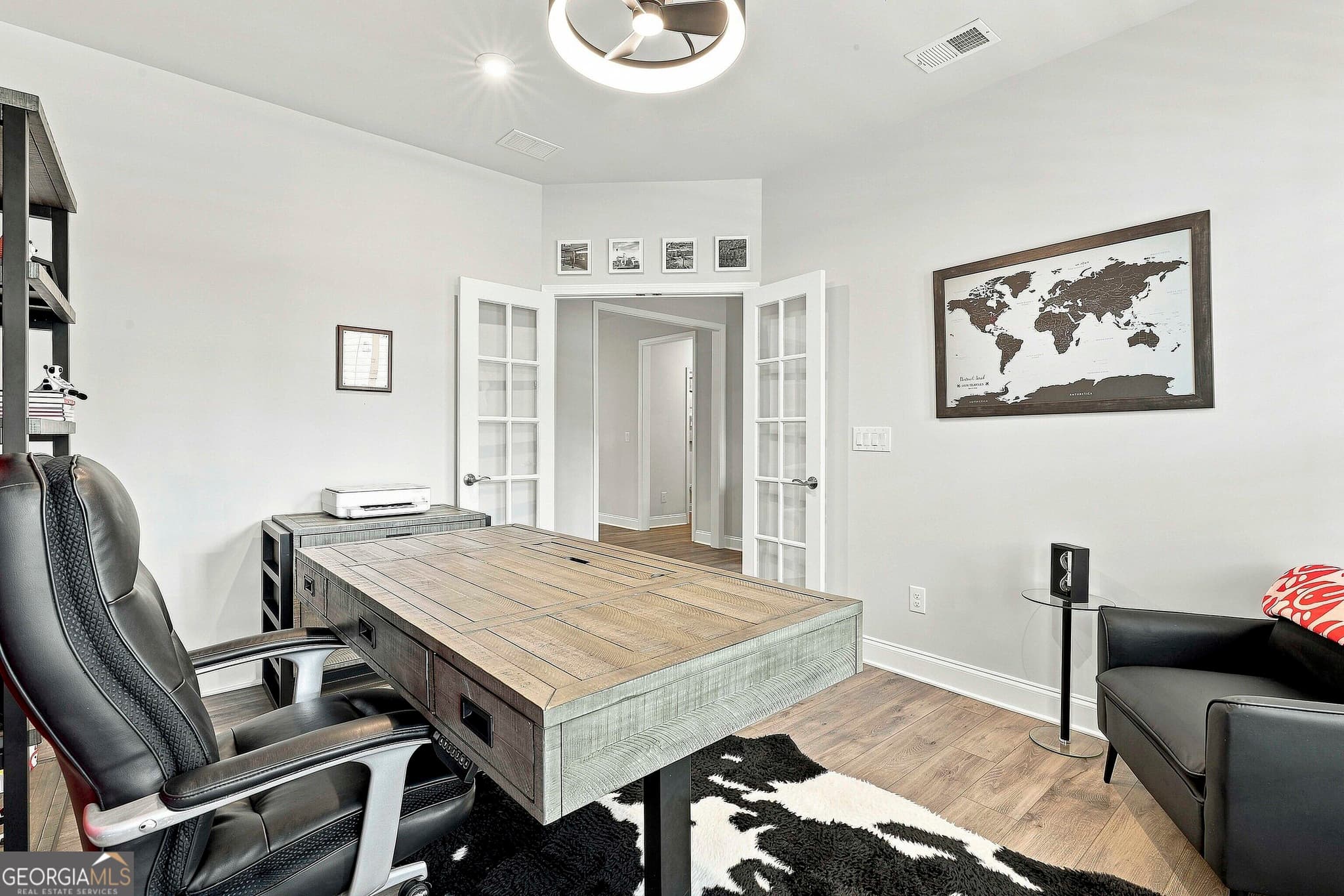4 bedroom, 3.5 bathroom, 2,812 sq ft single family residence for sale at 302 Cain Avenue, Peachtree City, GA 30269 — photo 8