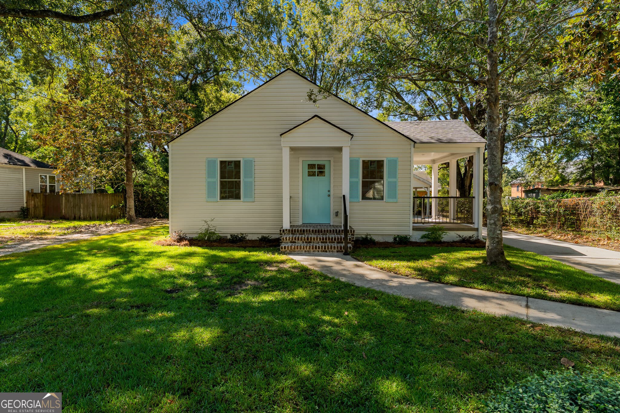 3 bedroom, 2 bathroom, 1,248 sq ft single family residence for sale at 227 Chatham Avenue, Pooler, GA 31322 — photo 4