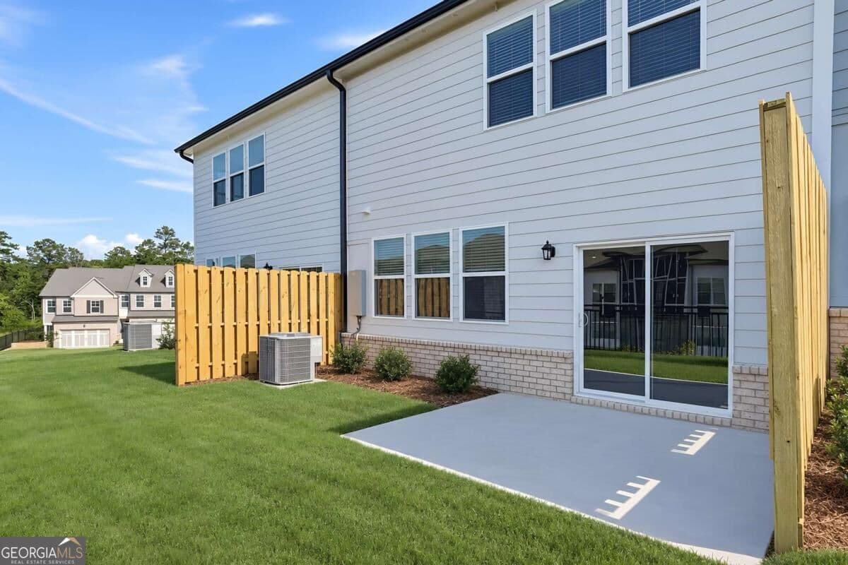 3 bedroom, 2.5 bathroom, 1,846 sq ft townhouse for sale at 104 Rope Mill Court 2, Holly Springs, GA 30115 — photo 4