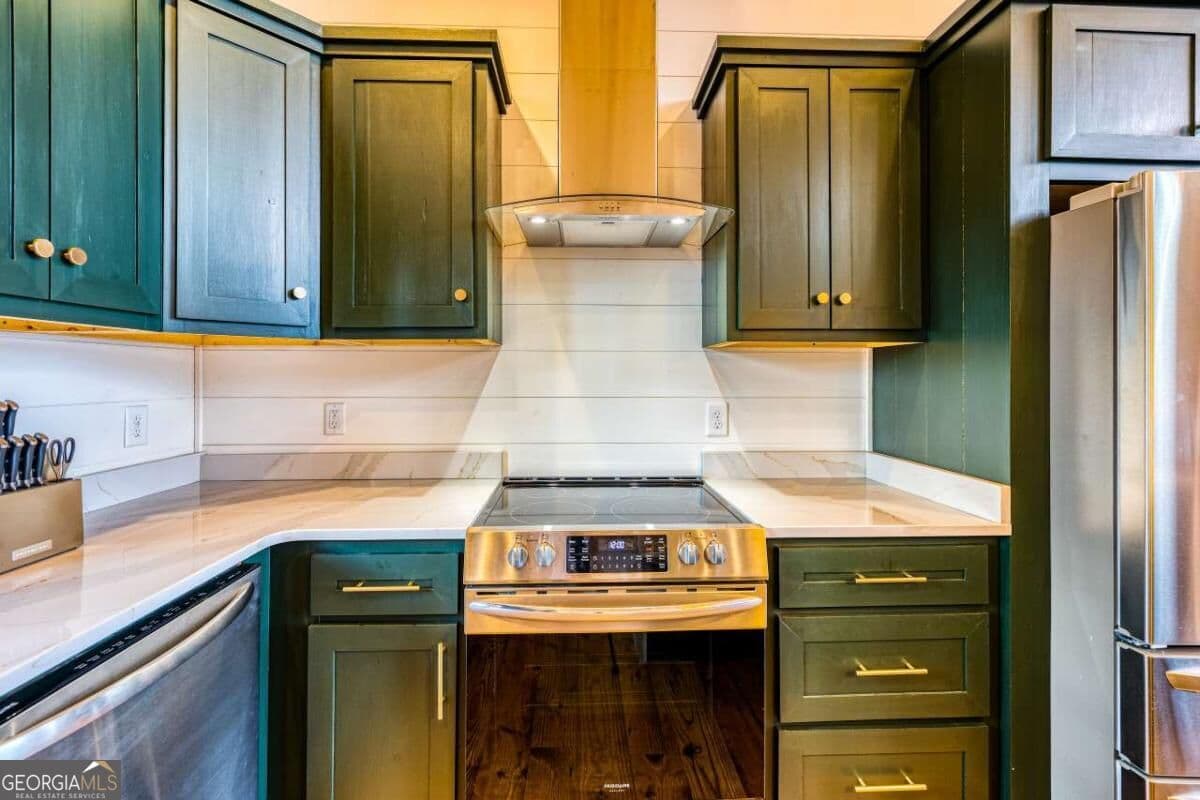 6 bedroom, 5 bathroom, 3,151 sq ft single family residence for sale at 739 Big Sky Trail, Epworth, GA 30541 — photo 7
