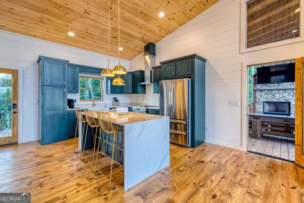 6 bedroom, 5 bathroom, 3,151 sq ft single family residence for sale at 739 Big Sky Trail, Epworth, GA 30541 — photo 9