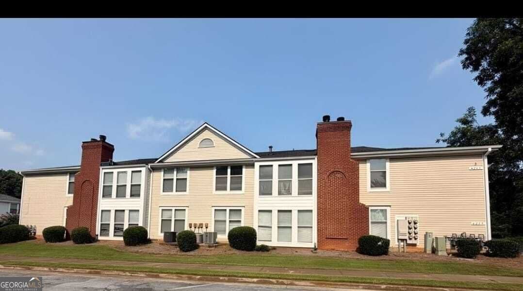 1 bedroom, 1 bathroom, 1,248 sq ft condominium for rent at 4262 Parkview Court, Stone Mountain, GA 30083 for $900 a month — photo 1 of 1