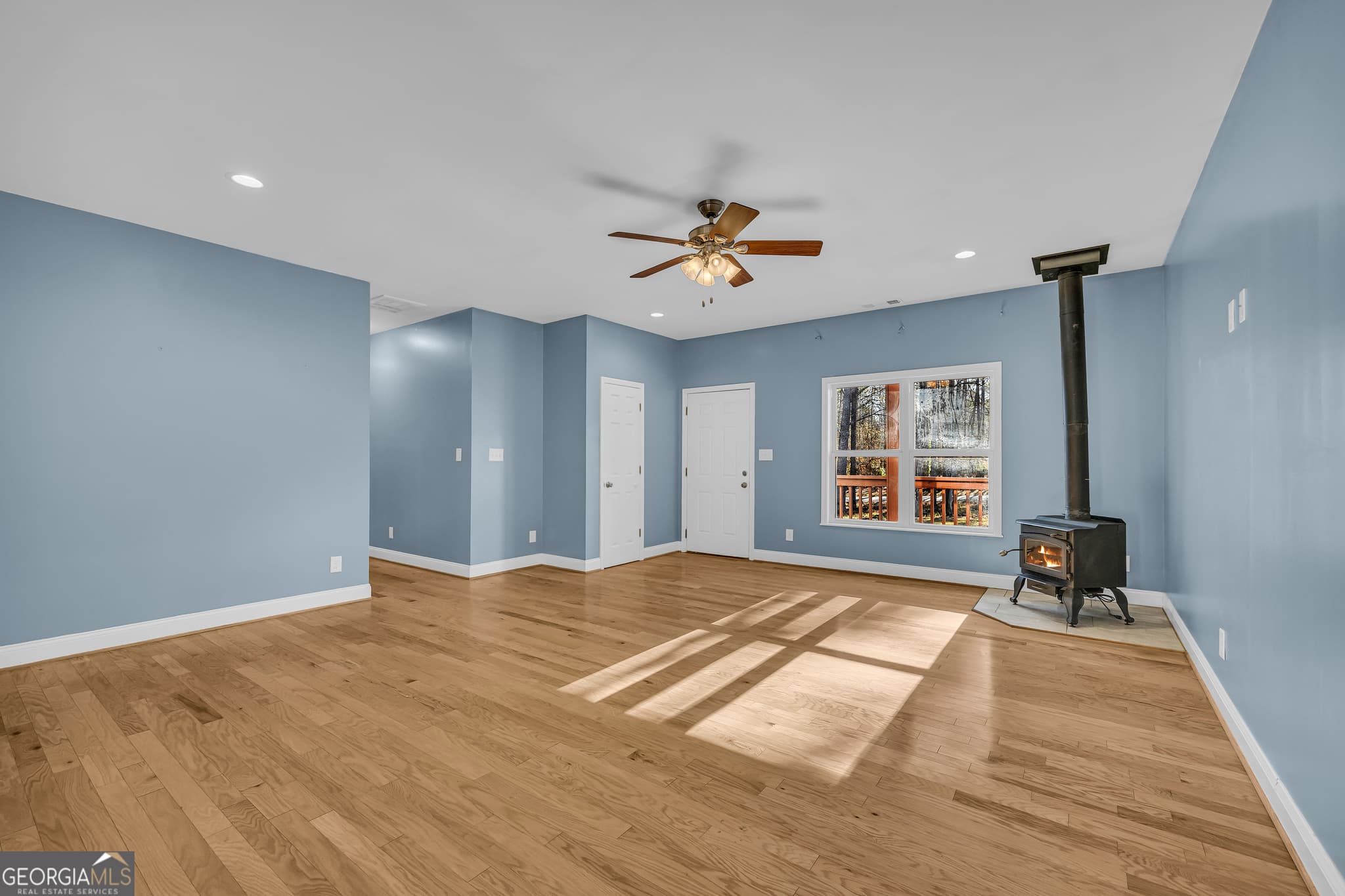 3 bedroom, 2 bathroom, 1,584 sq ft single family residence for sale at 125 Bernice Drive, Bogart, GA 30622 — photo 5