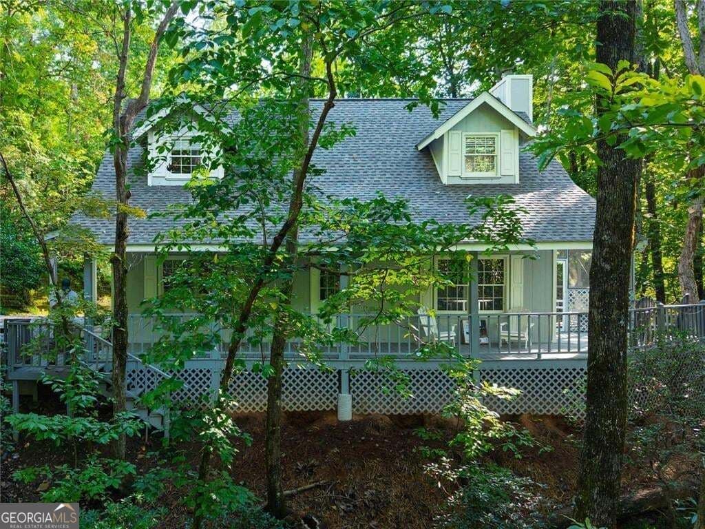 3 bedroom, 2 bathroom, 1,500 sq ft single family residence for sale at 202 Crystal Hills, Clarkesville, GA 30523 — photo 2