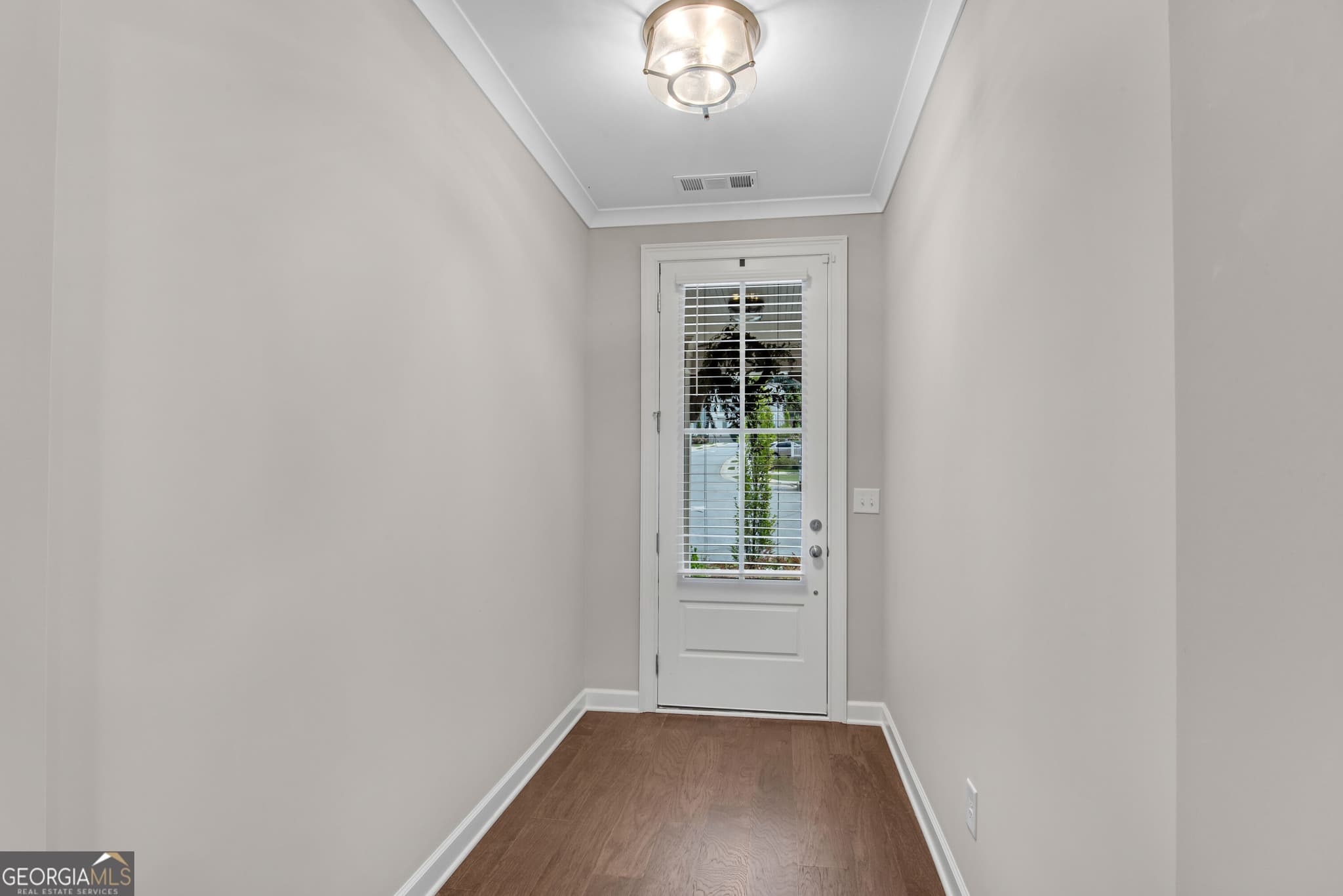 3 bedroom, 3.5 bathroom, 2,767 sq ft townhouse for sale at 427 Retreat Lane, Canton, GA 30114 — photo 5