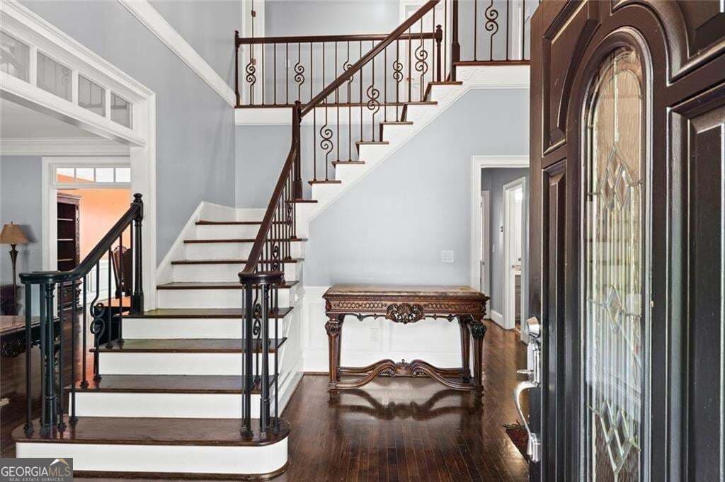 5 bedroom, 4 bathroom, 4,867 sq ft single family residence for sale at 5502 Oakwood Drive, Stone Mountain, GA 30087 — photo 3