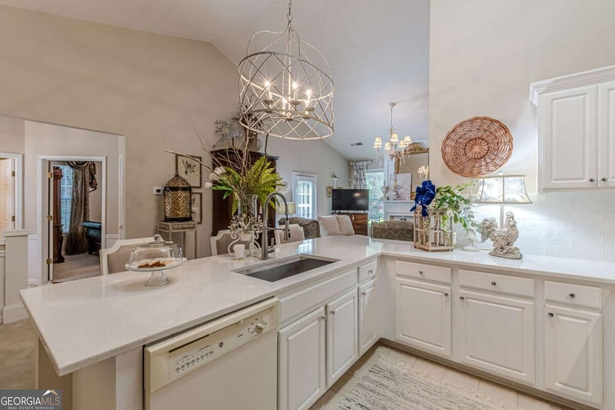 2 bedroom, 2 bathroom, 1,356 sq ft townhouse for sale at 1132 Camry Circle, Dallas, GA 30157 — photo 7