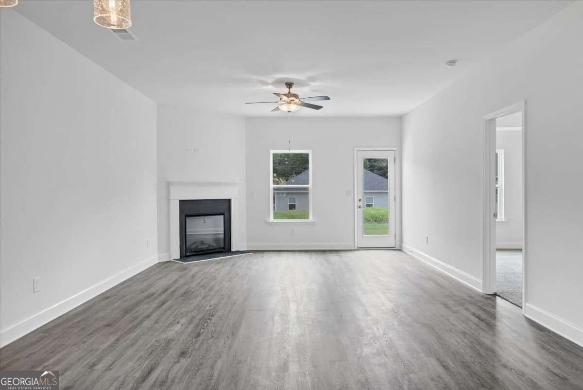 4 bedroom, 2 bathroom, 2,030 sq ft single family residence for sale at 317 Angela Avenue LOT 04, Bowdon, GA 30108 — photo 2