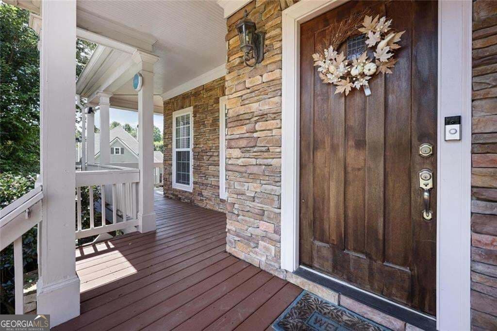 5 bedroom, 3.5 bathroom, 4,593 sq ft single family residence for sale at 8615 Nolandwood Lane, Villa Rica, GA 30180 — photo 2