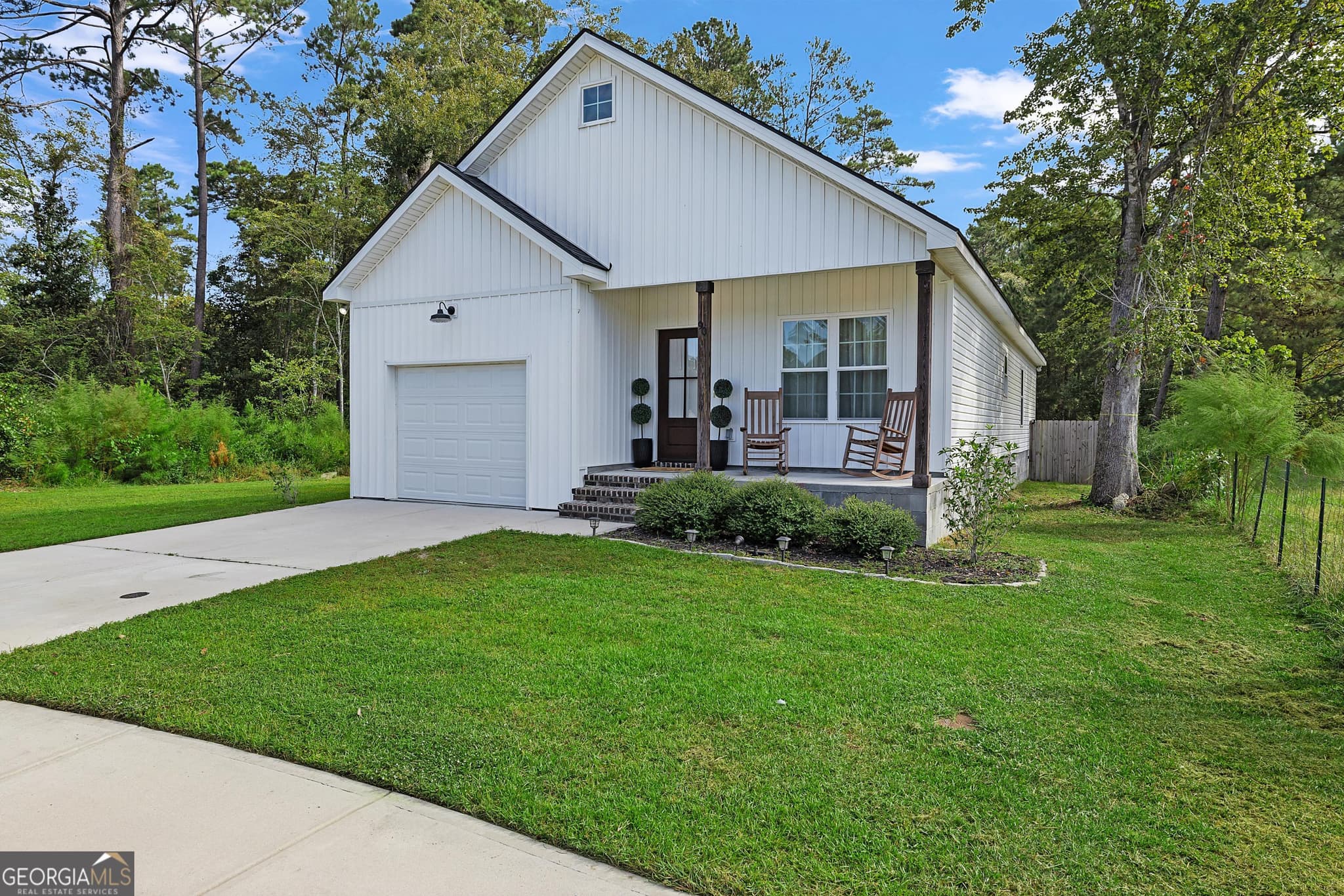 3 bedroom, 2 bathroom, 1,470 sq ft single family residence sold at 90 Kayton Court, Pembroke, GA 31321