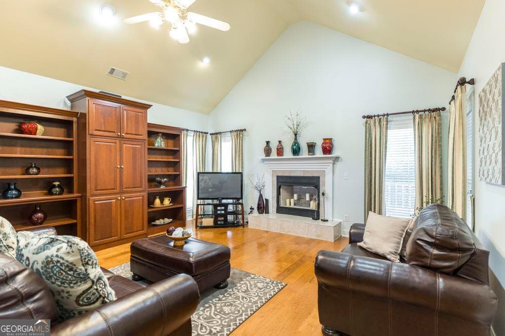 3 bedroom, 2 bathroom, 2,114 sq ft single family residence under contract at 201 Foxridge Drive, Dublin, GA 31021 — photo 8