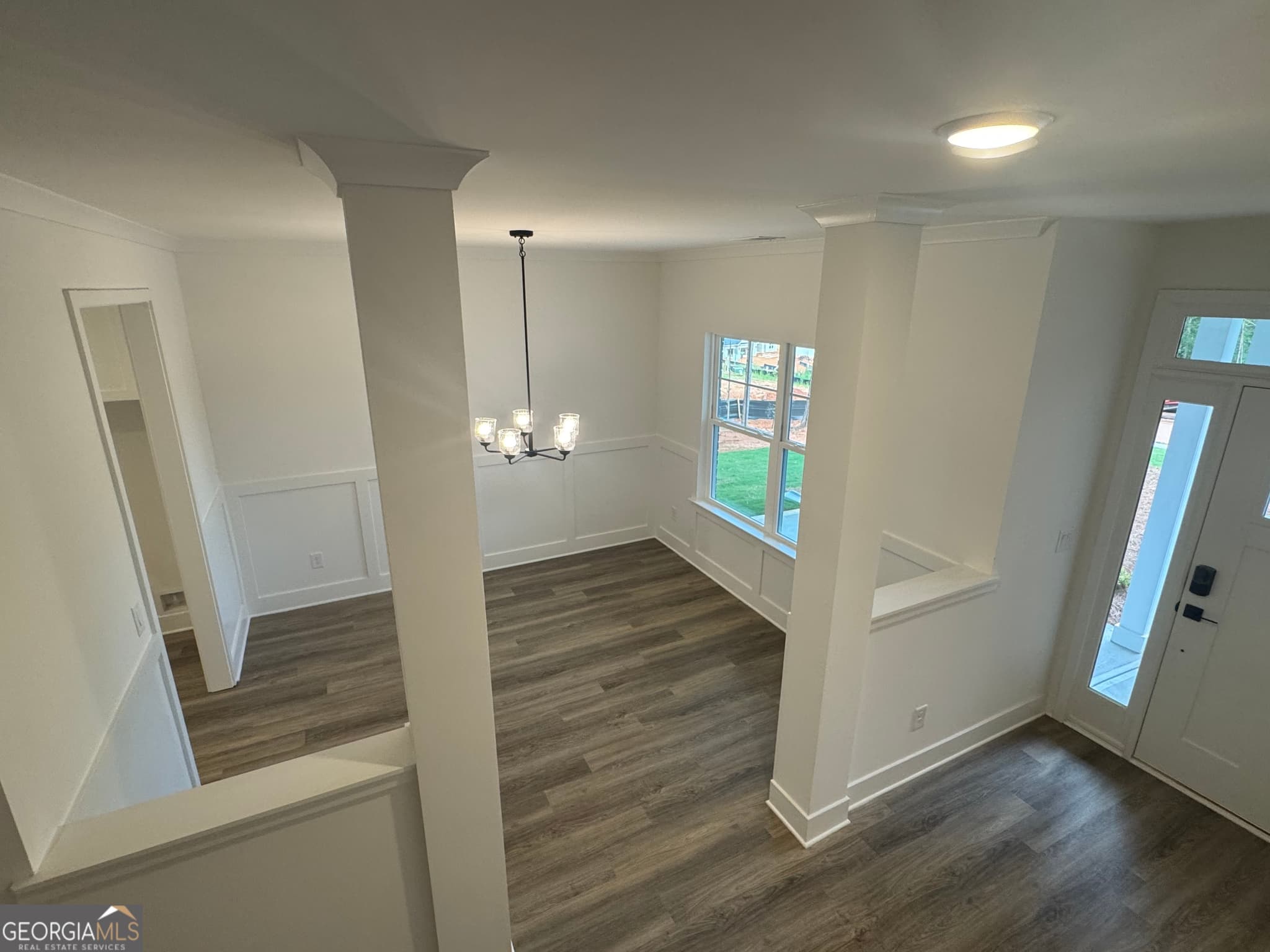 5 bedroom, 3.5 bathroom, 2,628 sq ft single family residence for sale at 181 Blackberry Court, Pendergrass, GA 30567 — photo 6