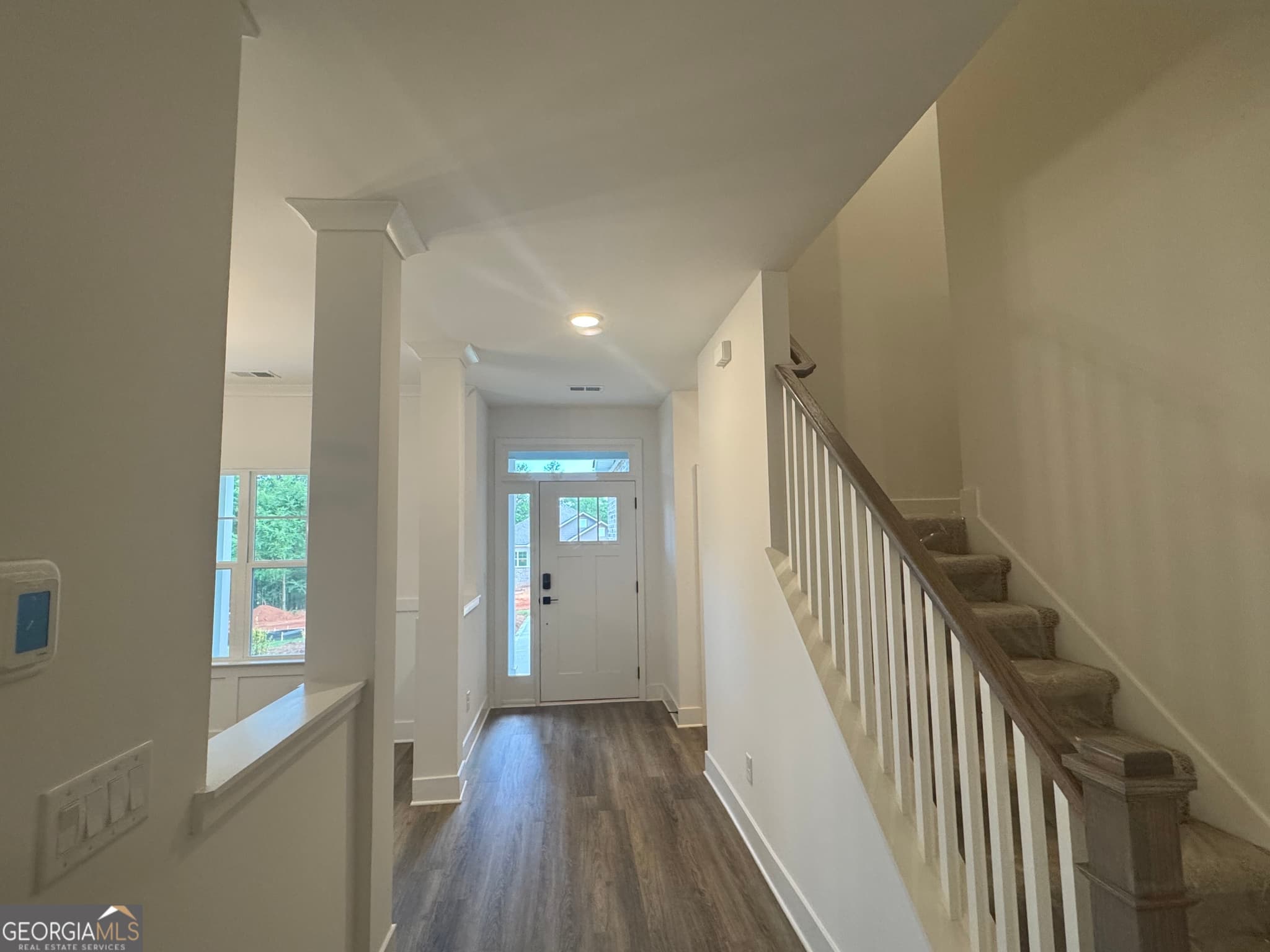 5 bedroom, 3.5 bathroom, 2,628 sq ft single family residence for sale at 181 Blackberry Court, Pendergrass, GA 30567 — photo 4