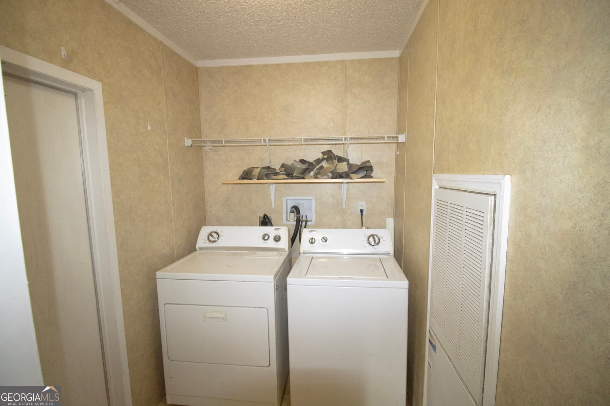 3 bedroom, 2 bathroom, 1,344 sq ft manufactured home,single family residence for rent at 1776 Zettwell Road, Statesboro, GA 30461 for $1,475 a month — photo 7