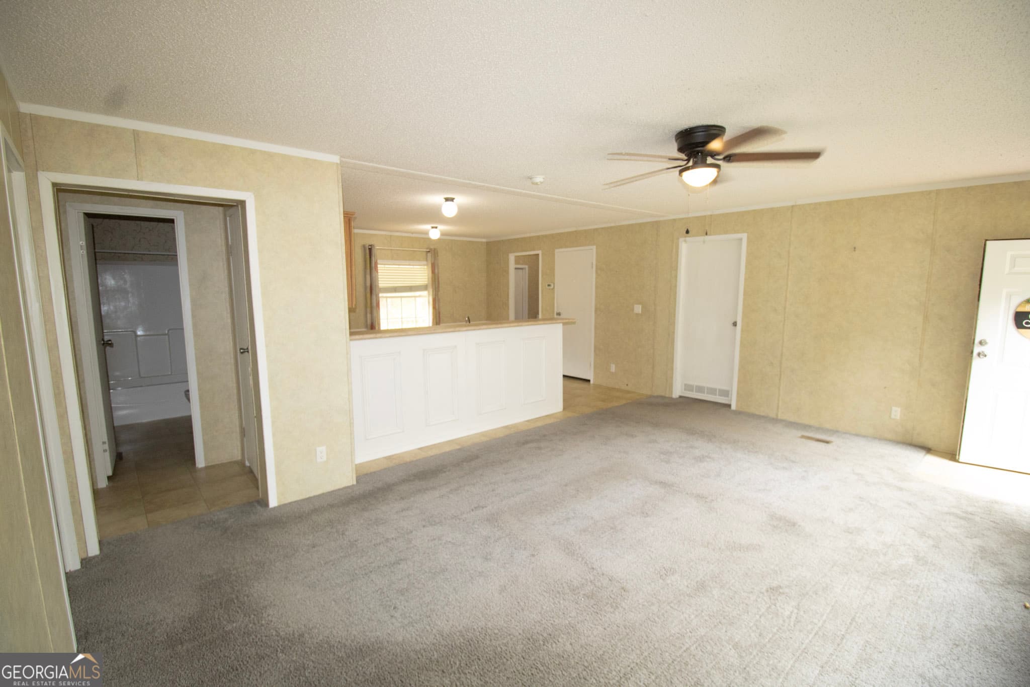 3 bedroom, 2 bathroom, 1,344 sq ft manufactured home,single family residence for rent at 1776 Zettwell Road, Statesboro, GA 30461 for $1,475 a month — photo 4