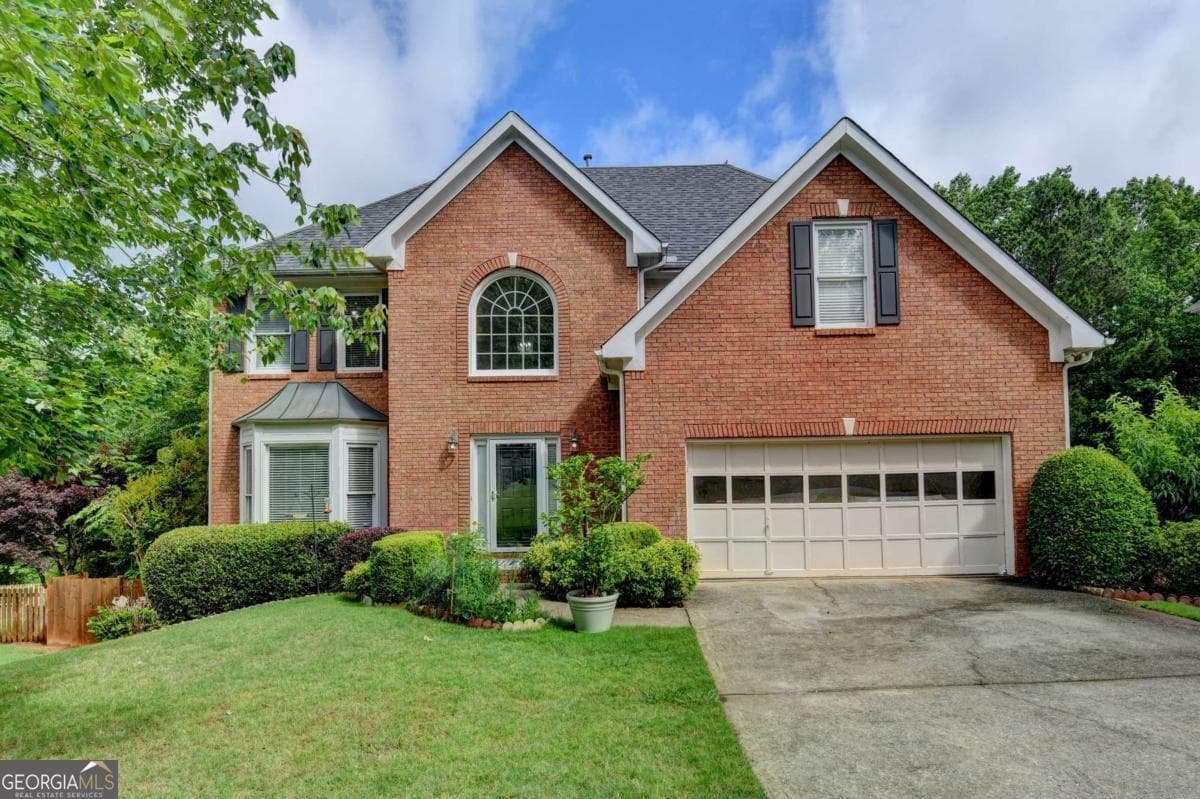 4 bedroom, 2.5 bathroom, 2,424 sq ft single family residence sold at 1053 Hawk Creek Trail, Lawrenceville, GA 30043