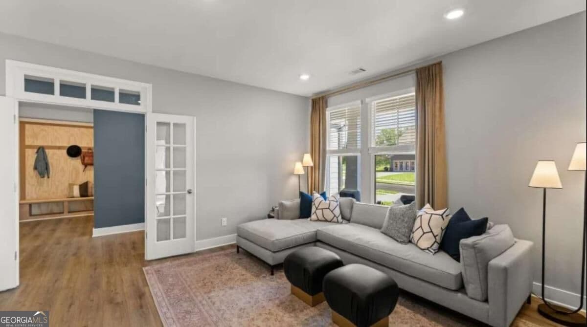 3 bedroom, 3 bathroom, 2,552 sq ft single family residence for sale at 405 Saka Cove, Mcdonough, GA 30252 — photo 6