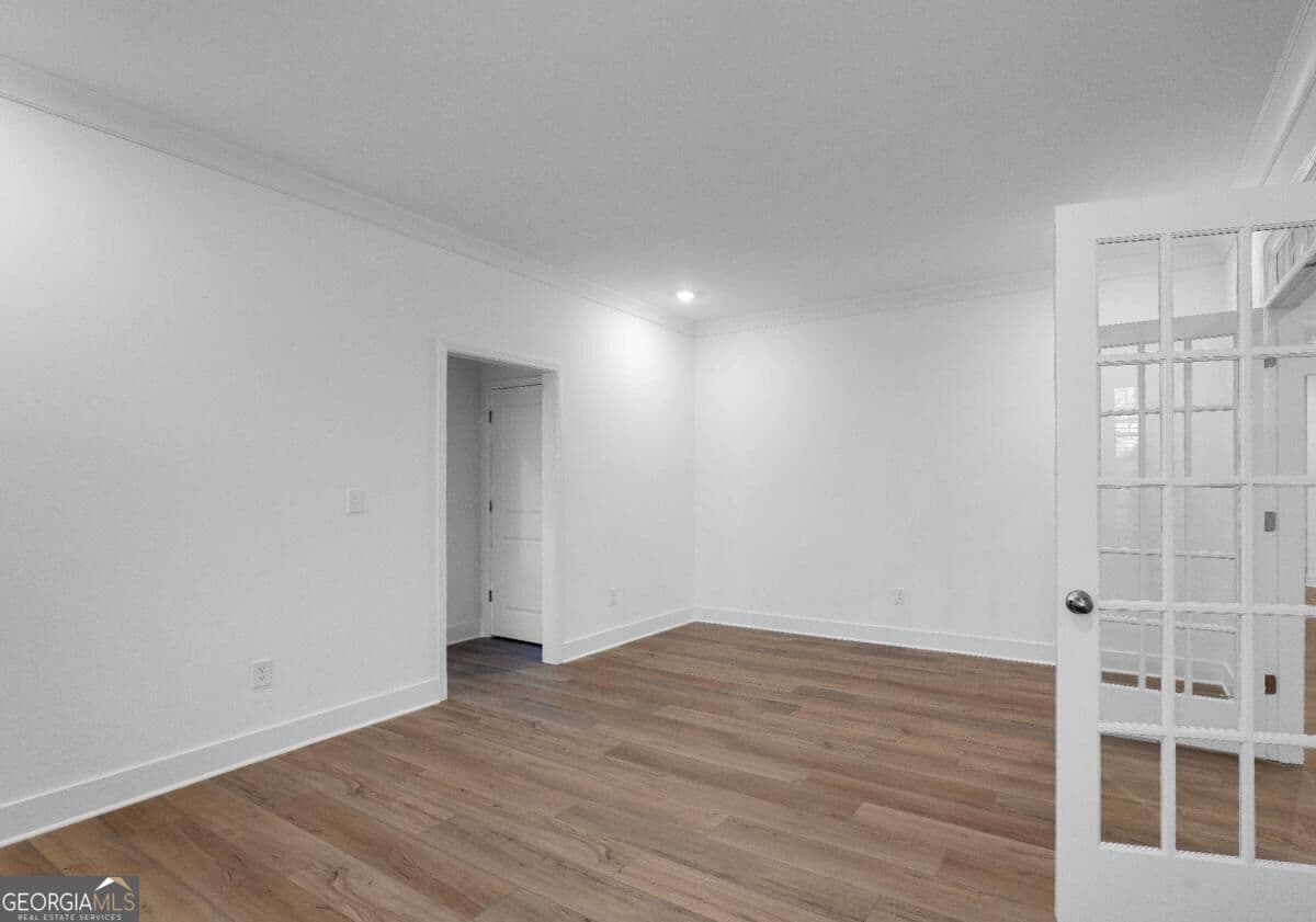 3 bedroom, 3 bathroom, 2,552 sq ft single family residence for sale at 405 Saka Cove, Mcdonough, GA 30252 — photo 3