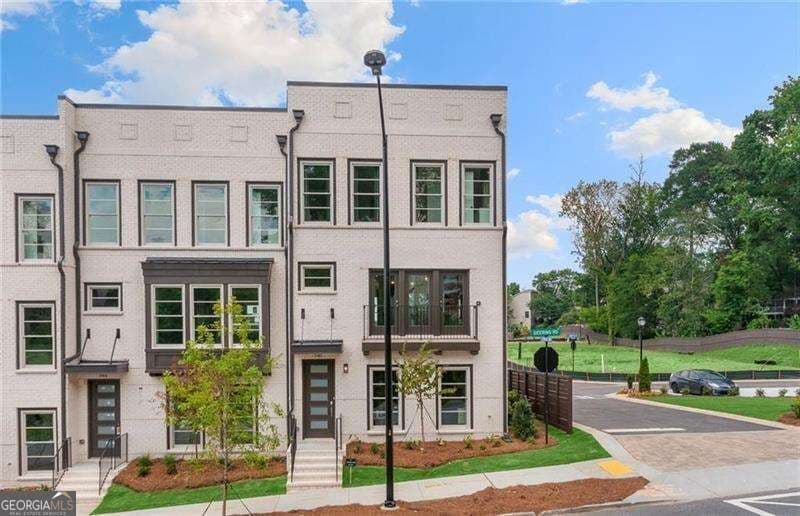3 bedroom, 3.5 bathroom, 2,332 sq ft townhouse for rent at 540 Ember Lane, Atlanta, GA 30318 for $3,900 a month — photo 1 of 1
