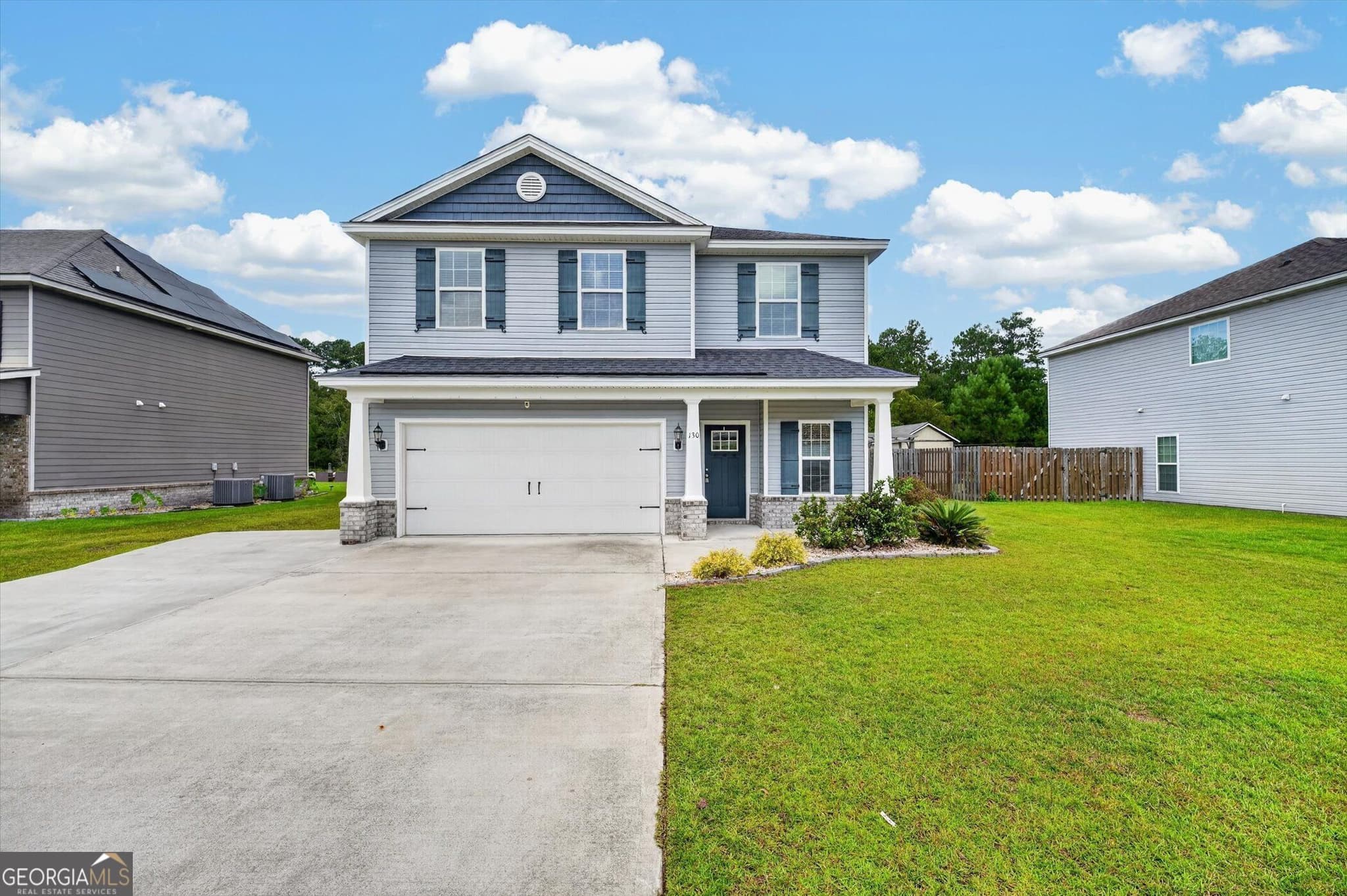 4 bedroom, 2.5 bathroom, 2,404 sq ft single family residence for sale at 130 Clover Pointe Circle, Guyton, GA 31312 — photo 3